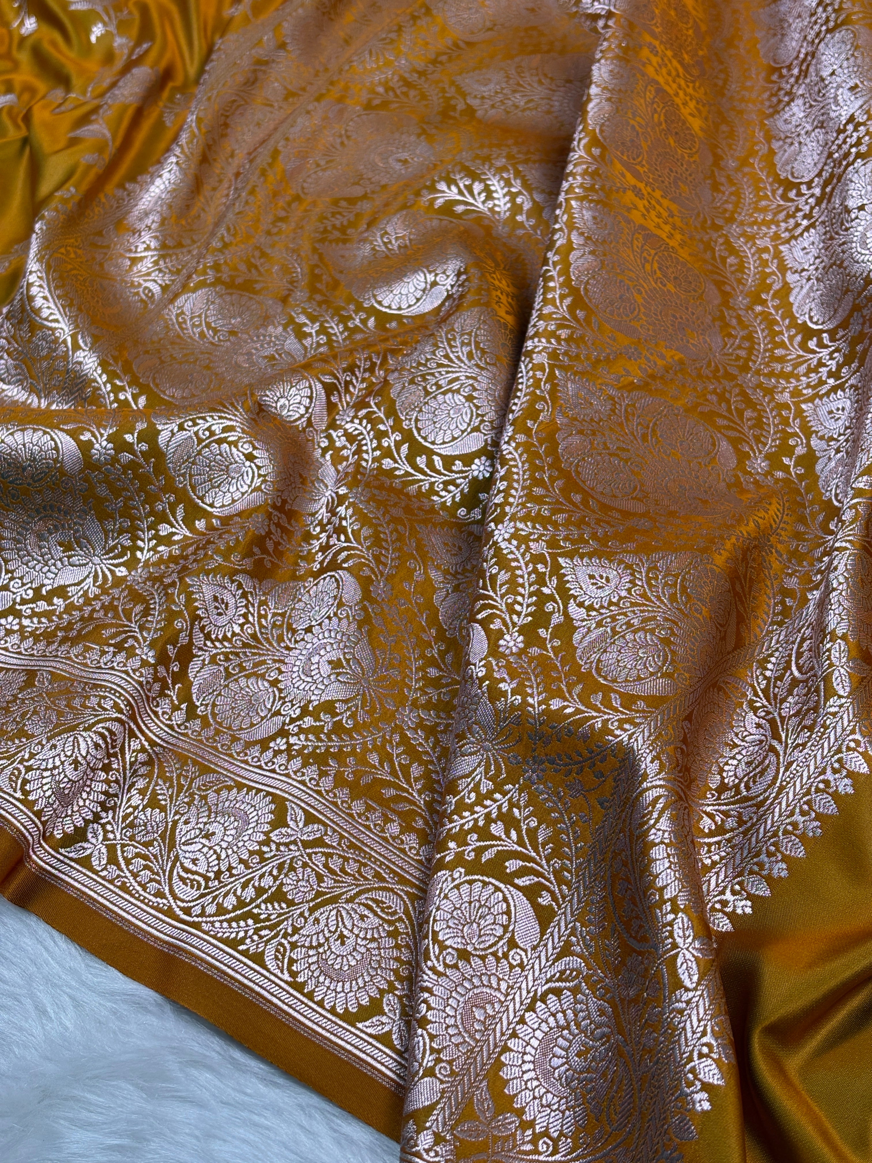 Mashru Katan Banarasi Saree
