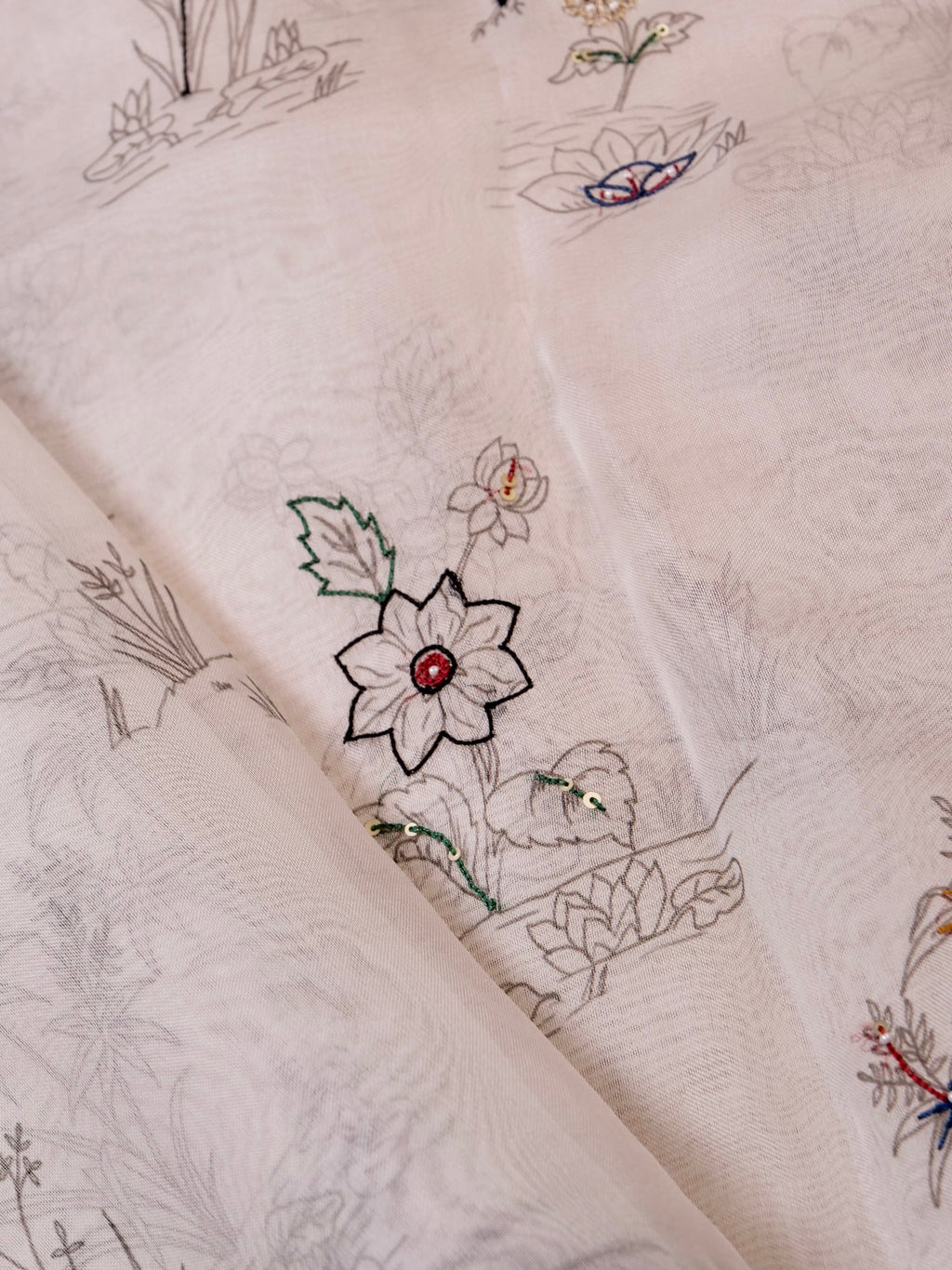 Handwoven White Banarasi Organza Silk Saree
