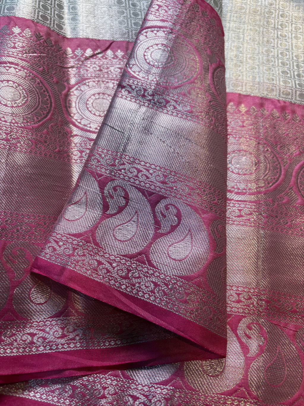 Contrast Banarasi Fancy Katan Tissue Brocade Silk Saree