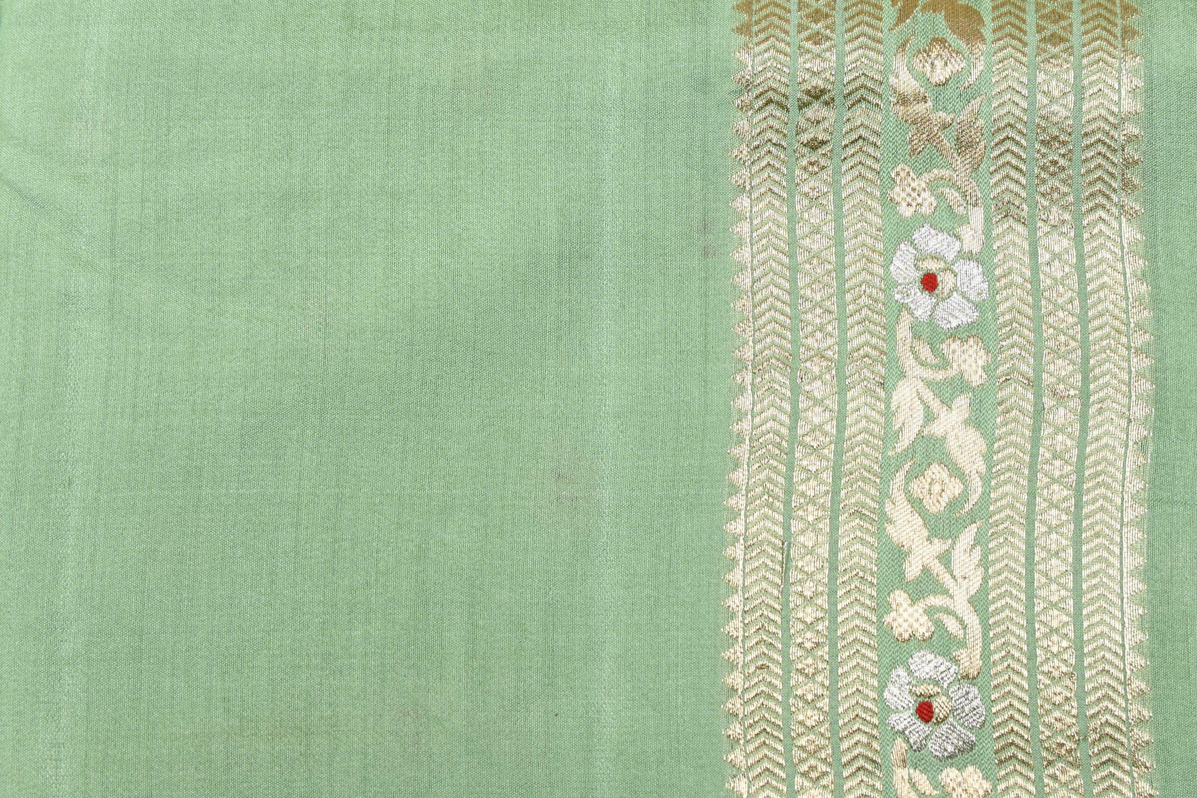 Pista Green Pure Banarasi Katan Silk Saree