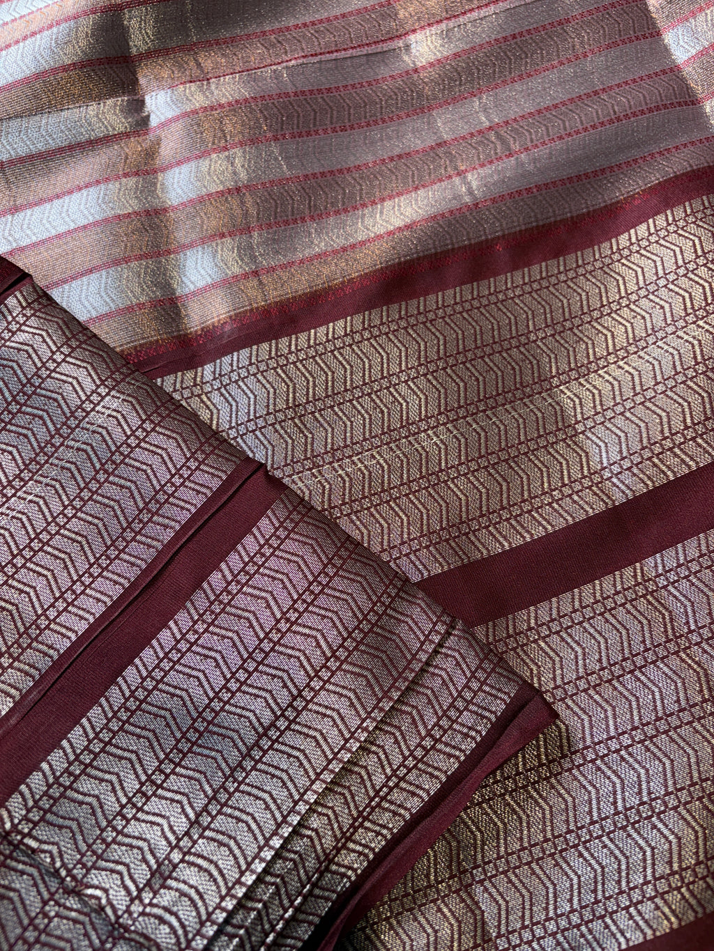 Contrast Banarasi Fancy Tissue Saree