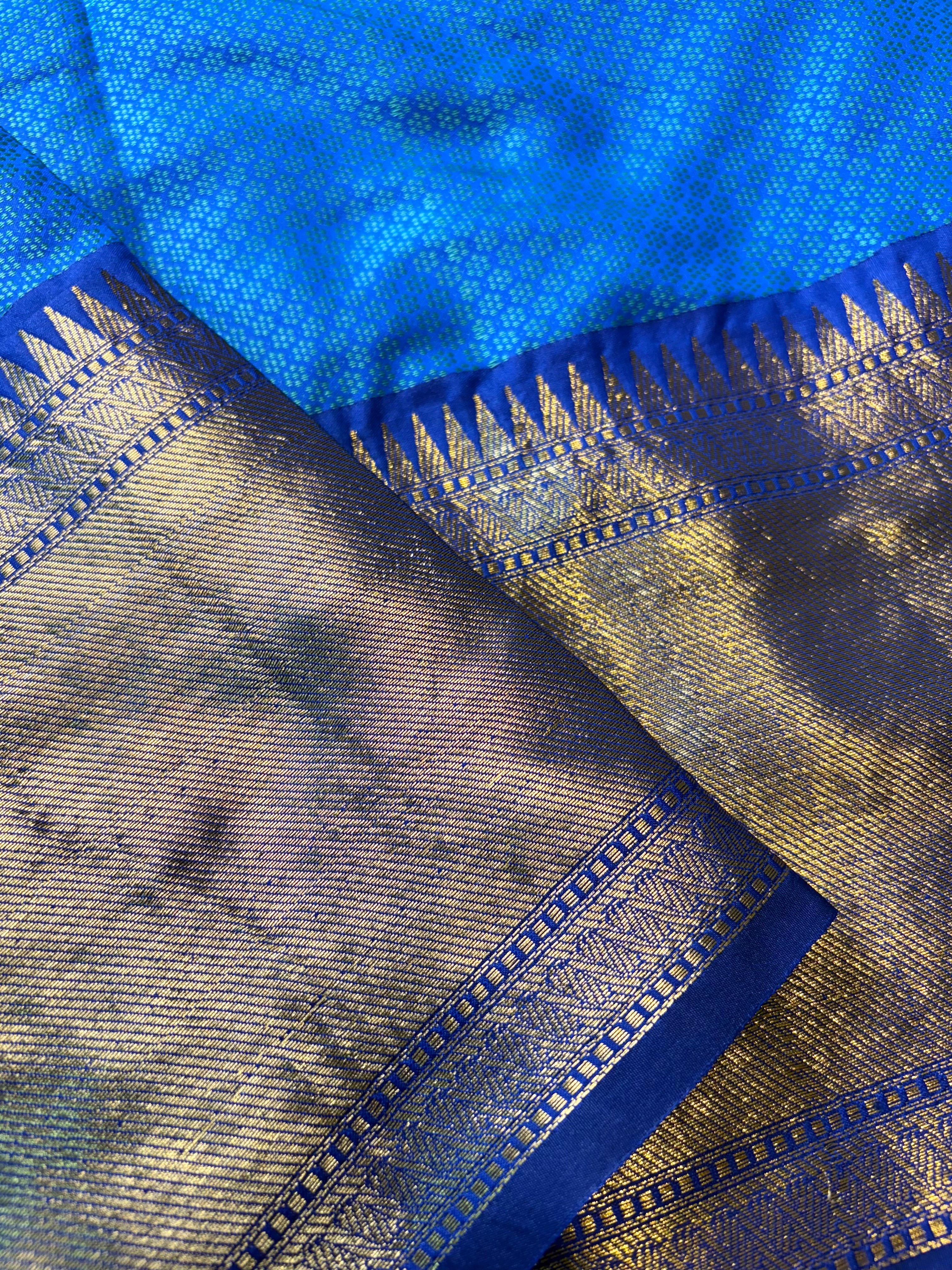 Contrast Banarasi Fancy Katan Tanchui Meena Saree