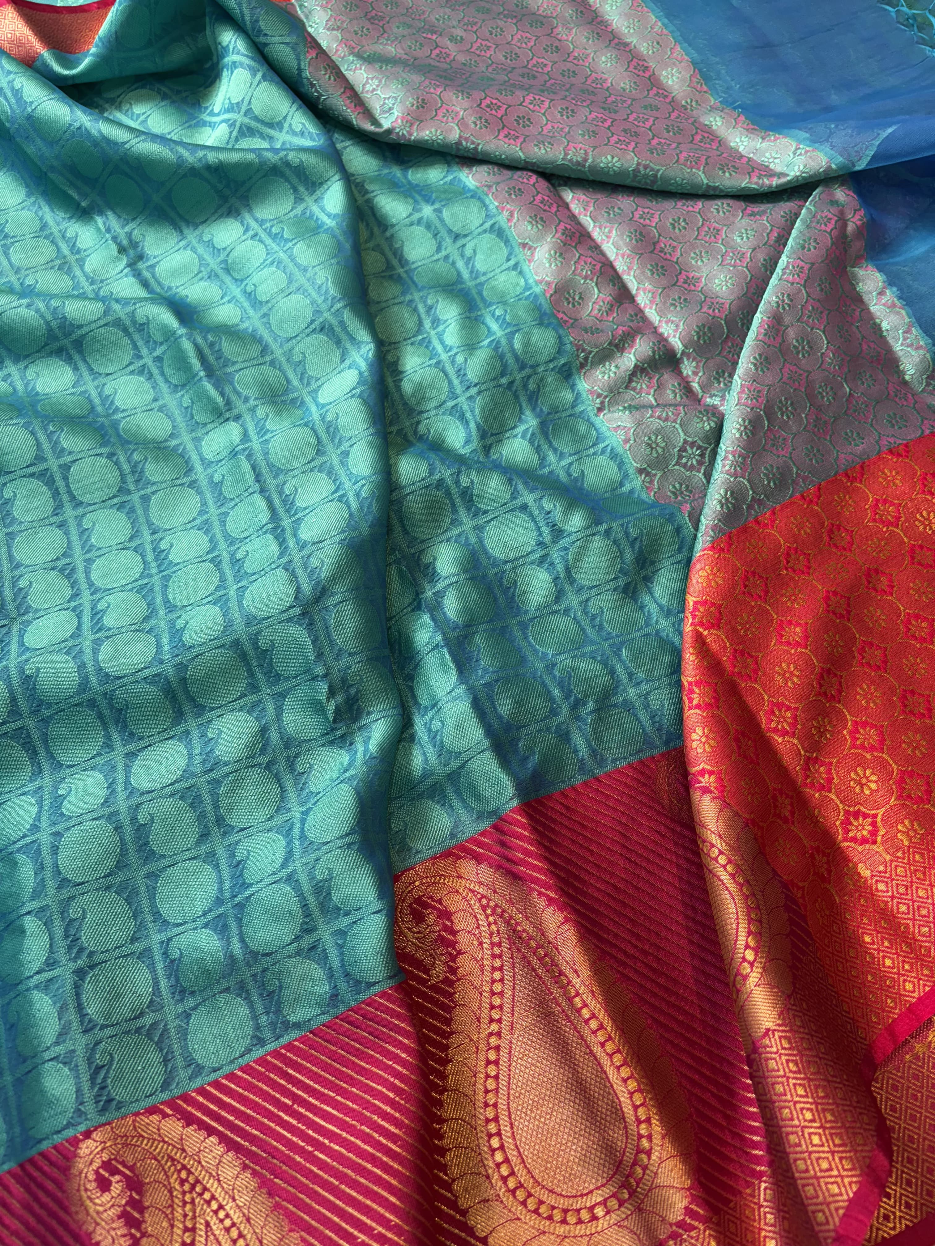 Contrast Banarasi Fancy Katan Tanchui Saree