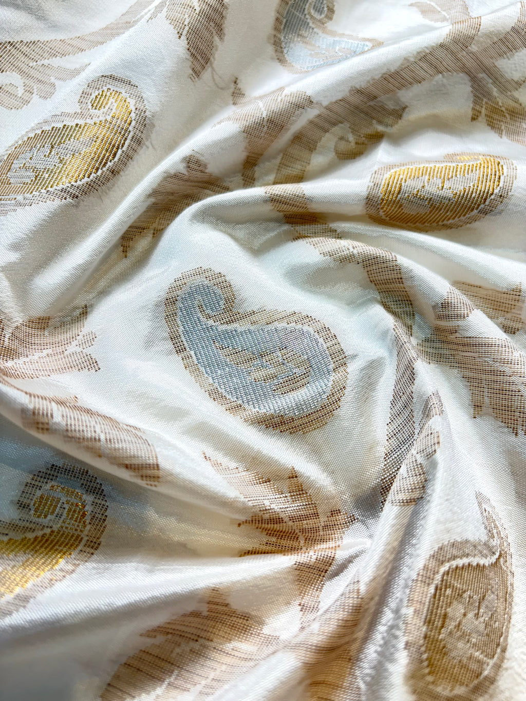 White Banarasi Fancy Katan Saree