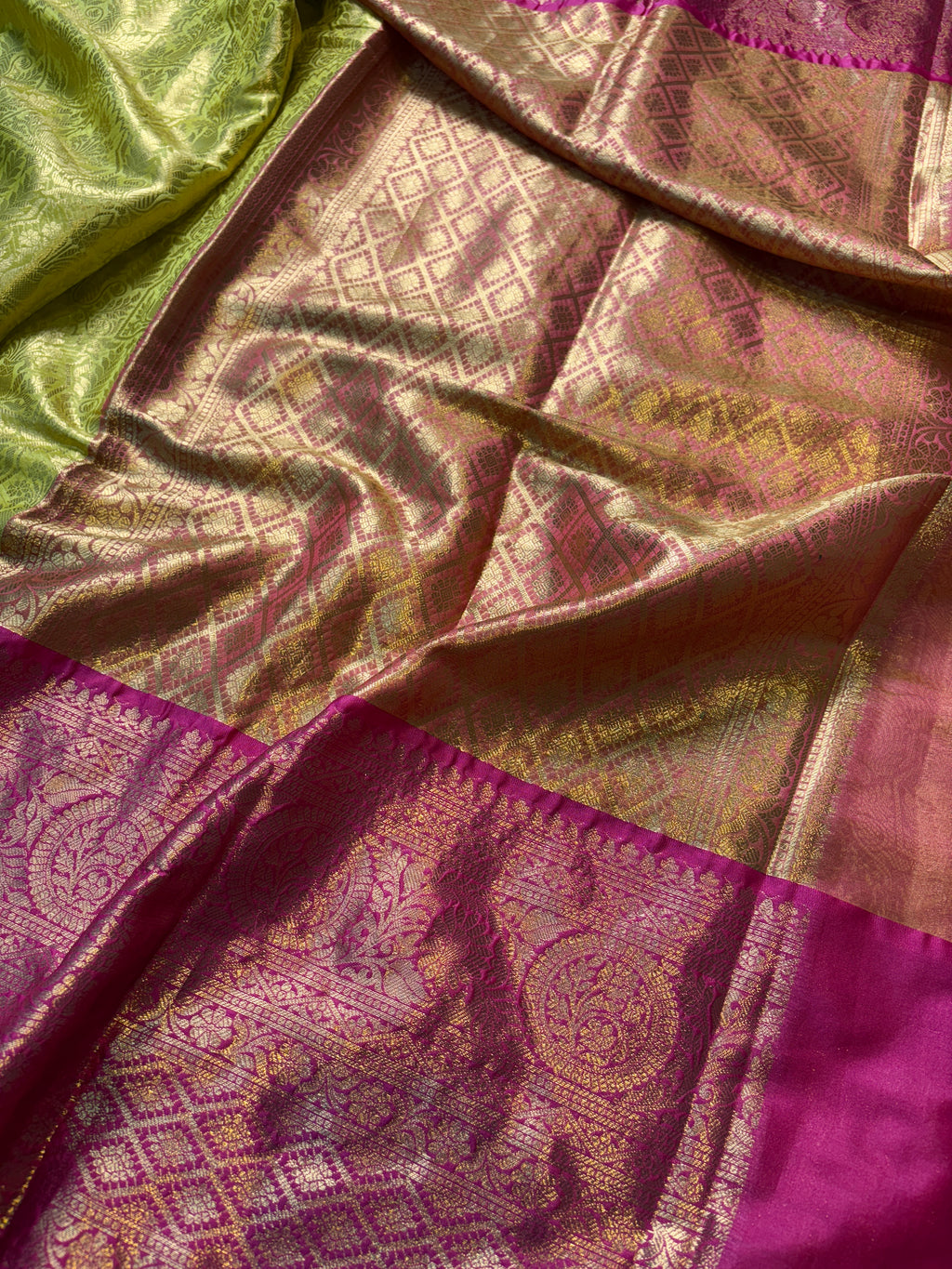 Contrast Banarasi Fancy Katan Brocade Silk Saree
