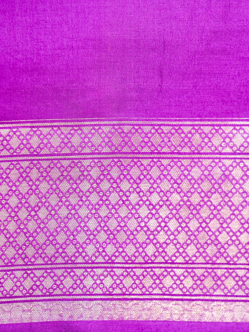 Handwoven Light Purple Banarasi Katan Soft Tissue Silk Saree