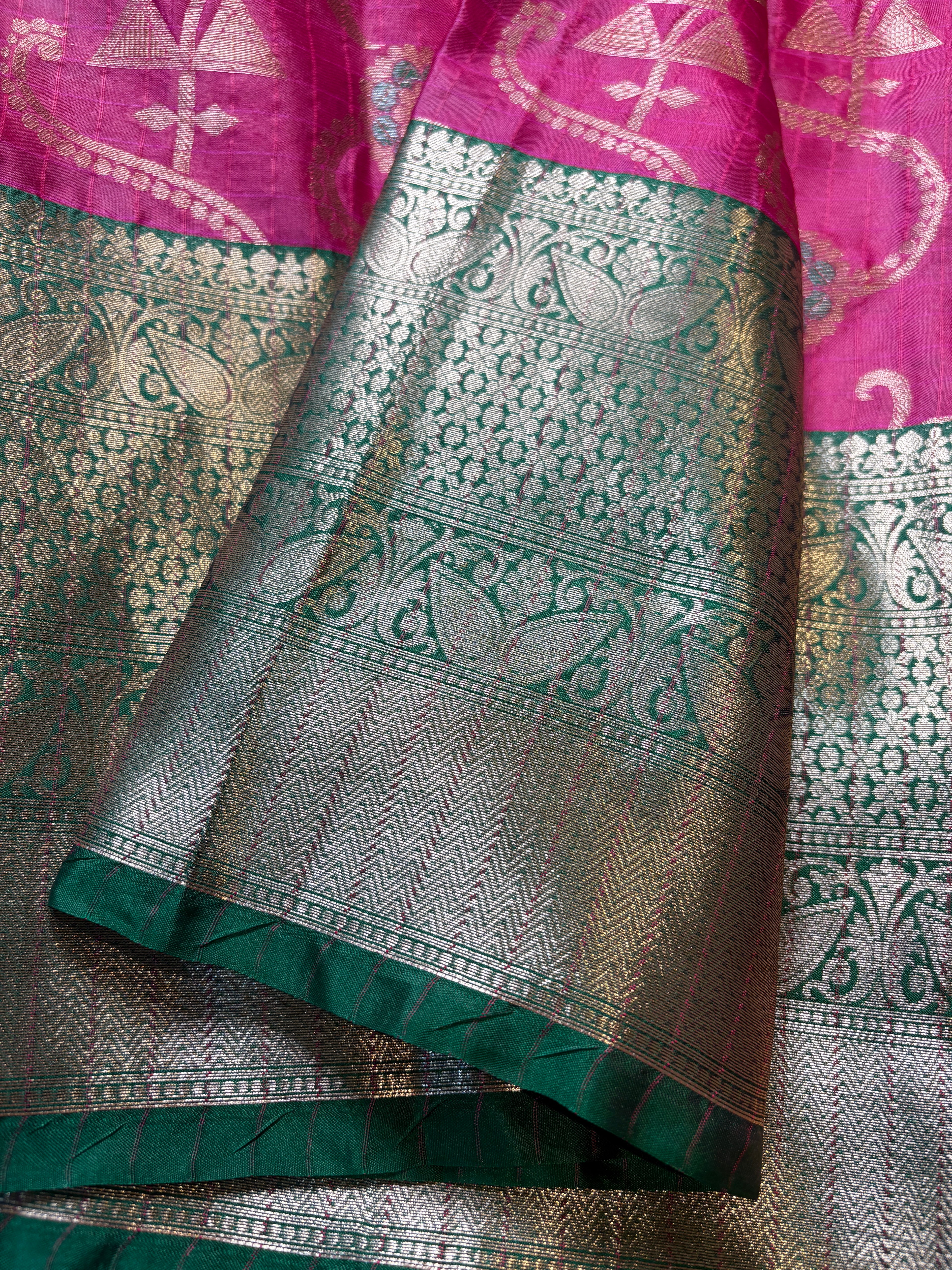 Contrast Banarasi Fancy Katan Meena Saree