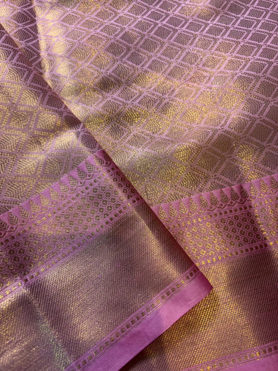 Contrast Banarasi Fancy Tissue Meena Silk Saree