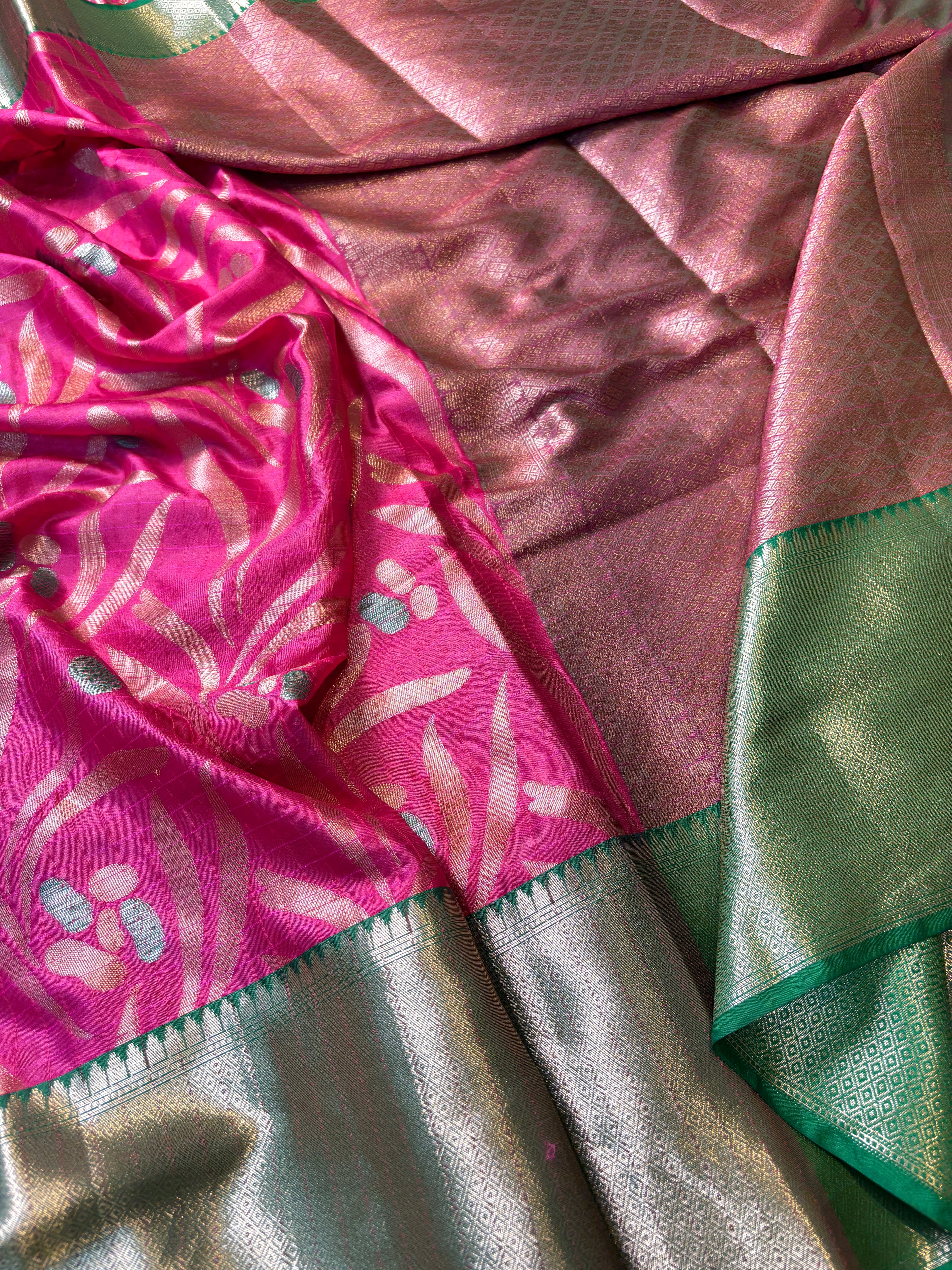 Contrast Banarasi Fancy Katan Meena Saree