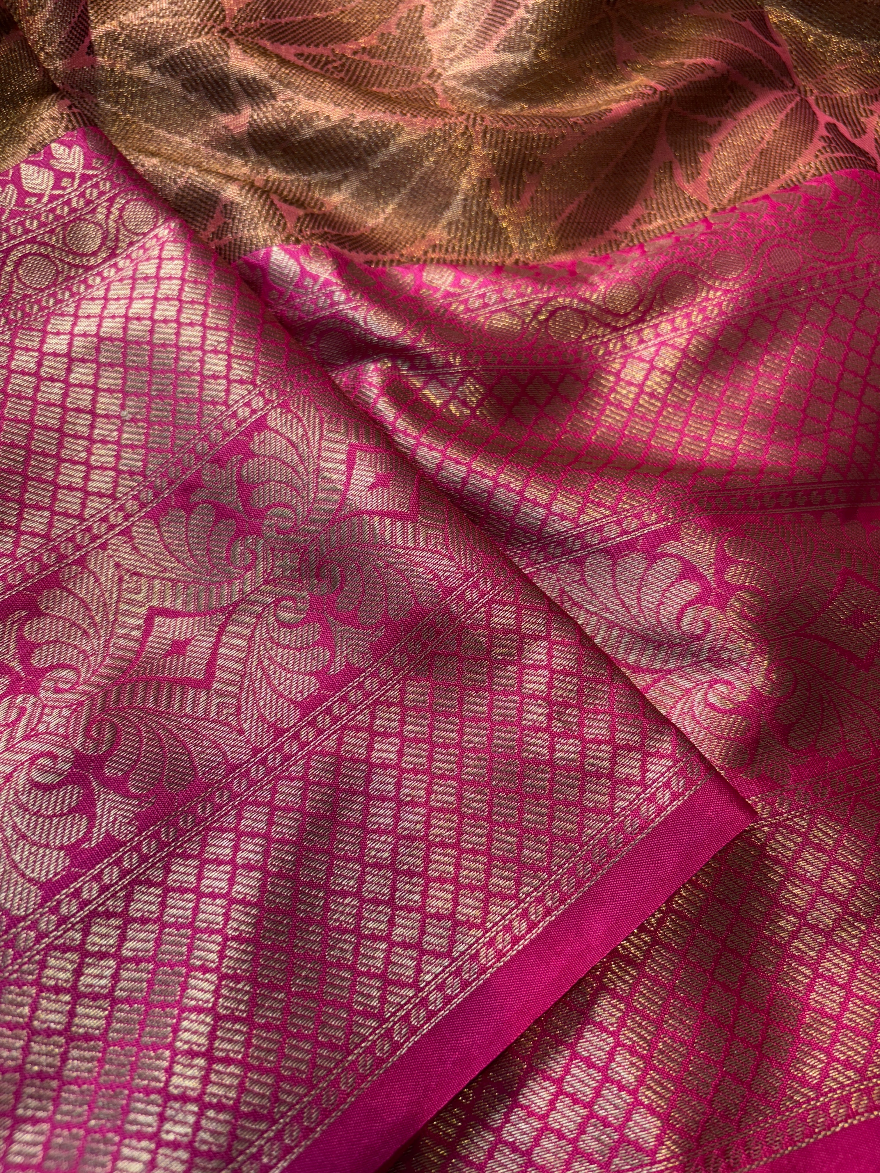 Contrast Banarasi Fancy Tissue Meena Saree
