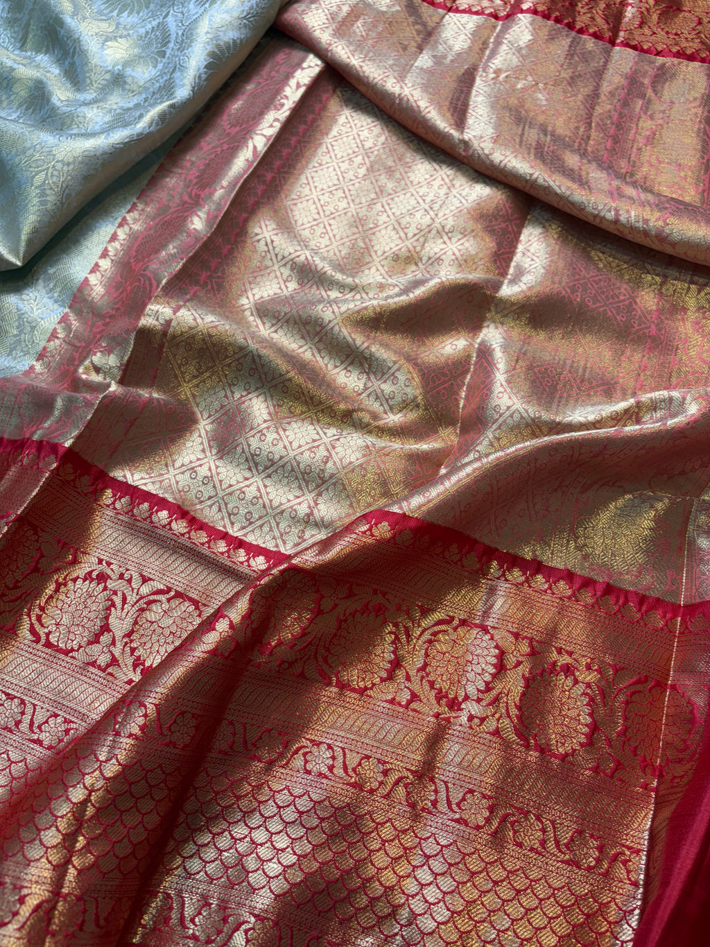 Contrast Banarasi Fancy Katan Tissue Brocade Silk Saree