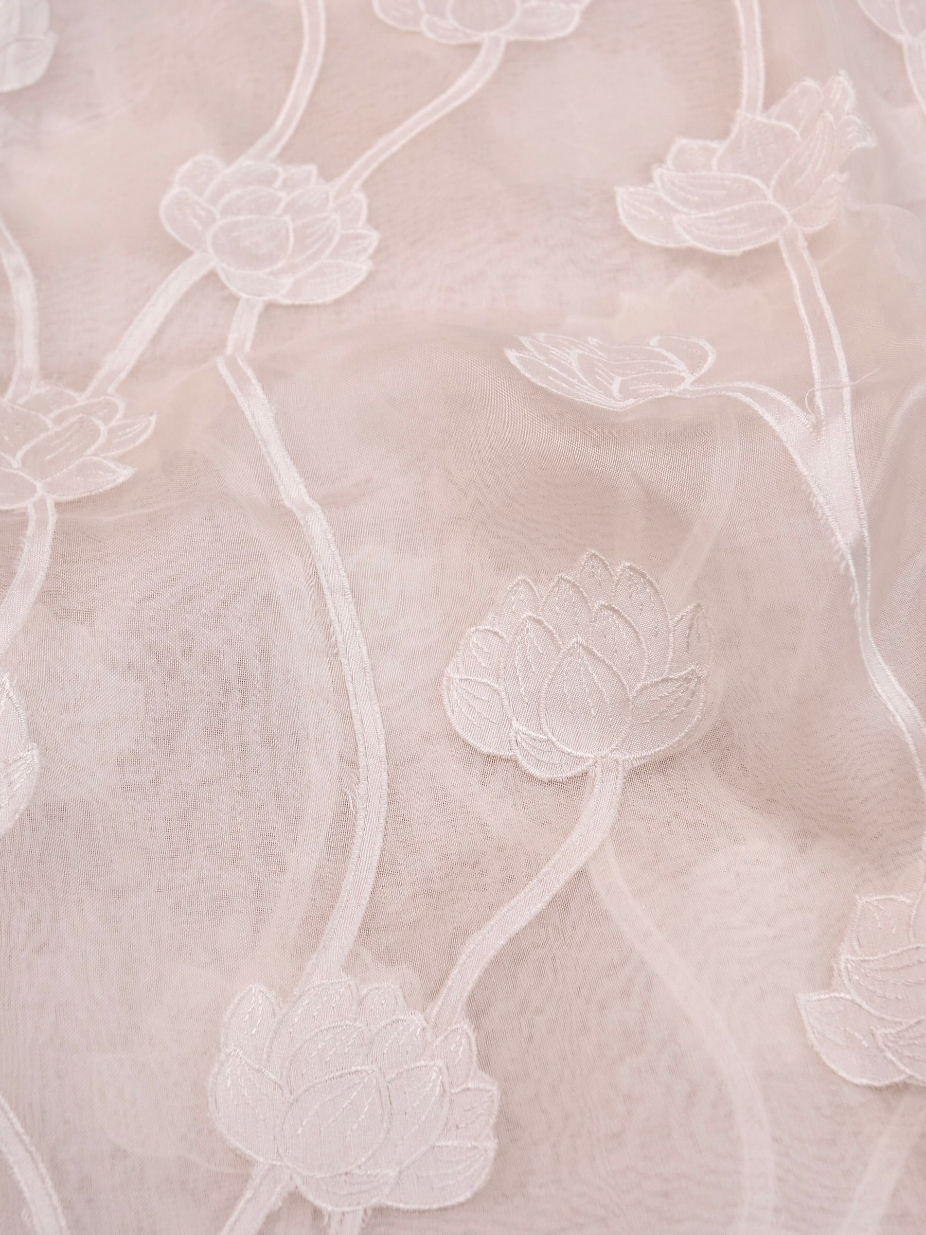 Handwoven White Banarasi Organza Silk Saree