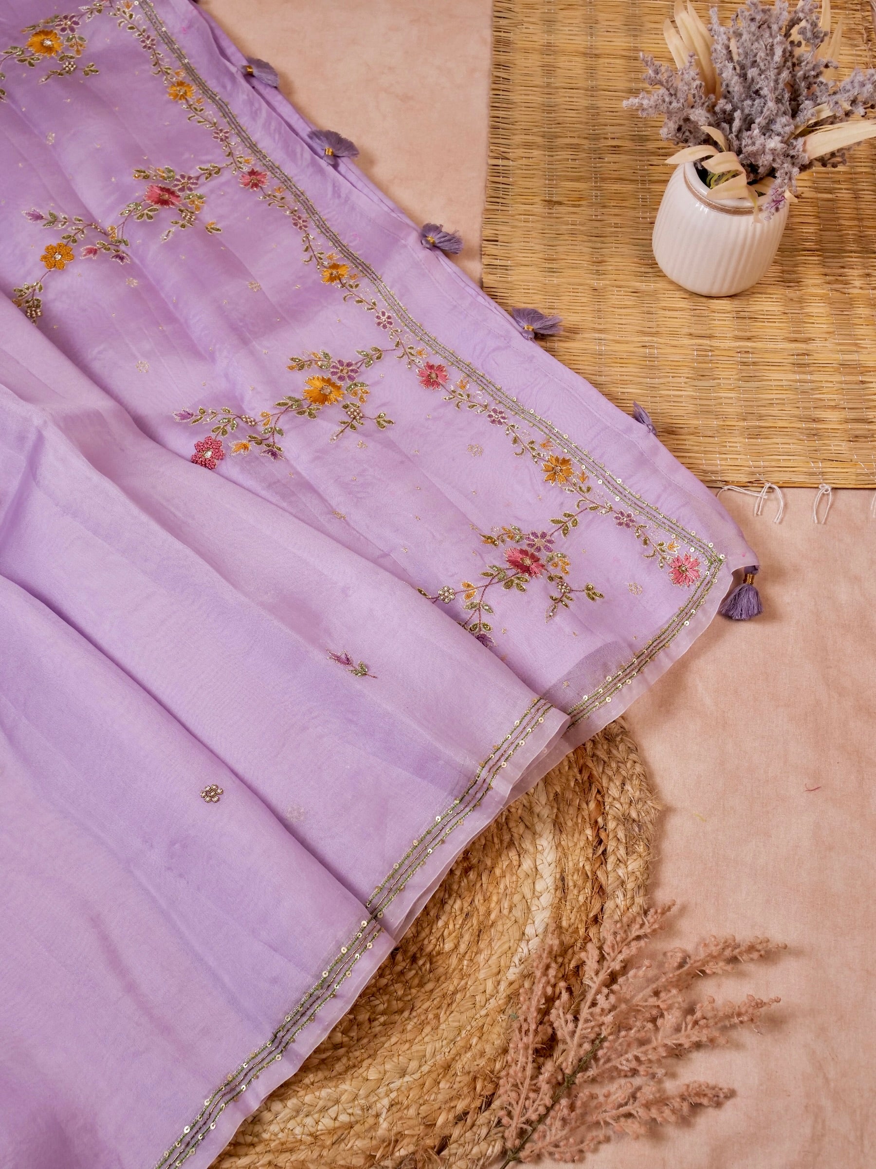 Handwoven Lavender Banarasi Organza Silk Saree