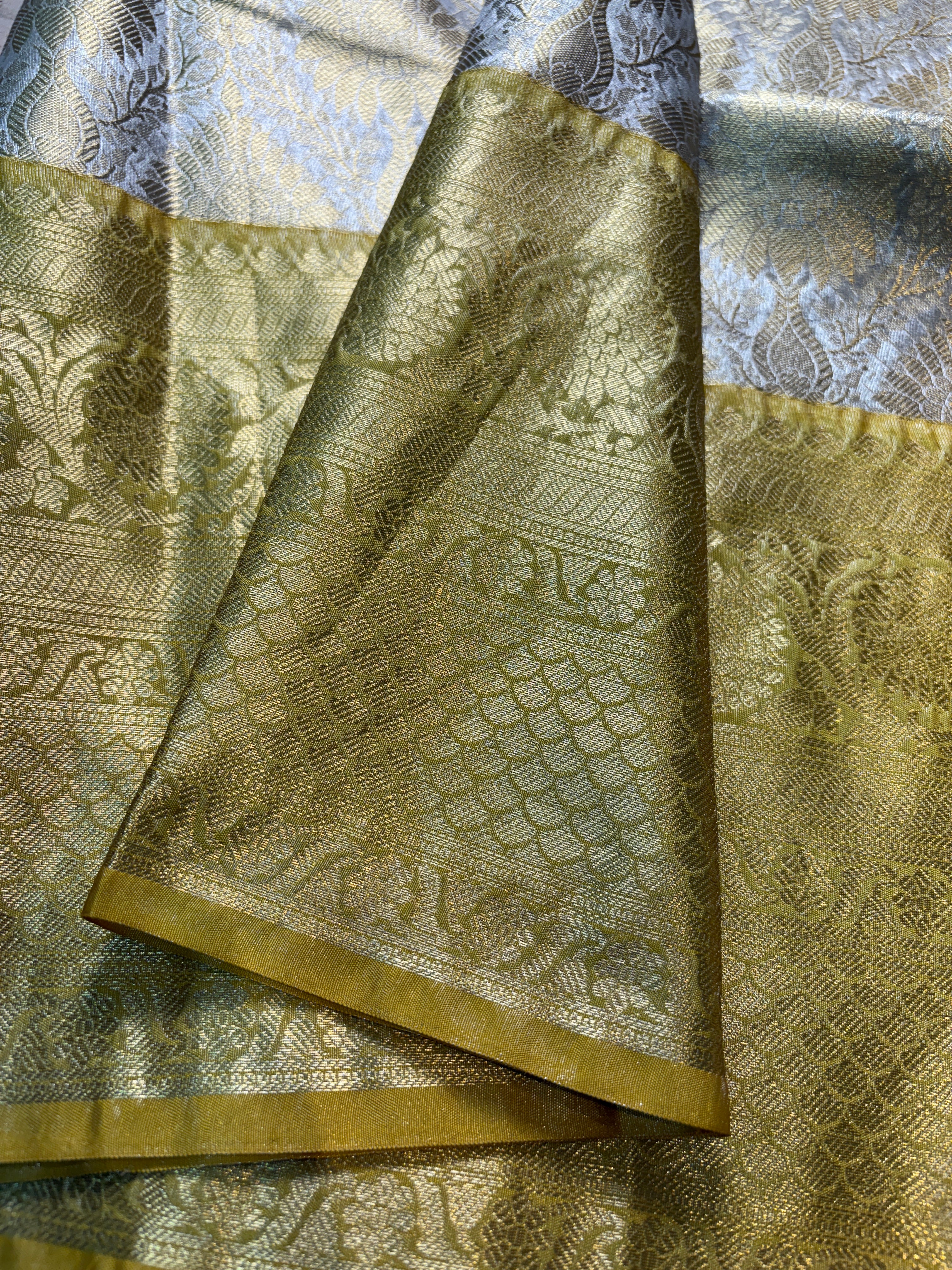 Contrast Banarasi Fancy Katan Brocade Silk Saree