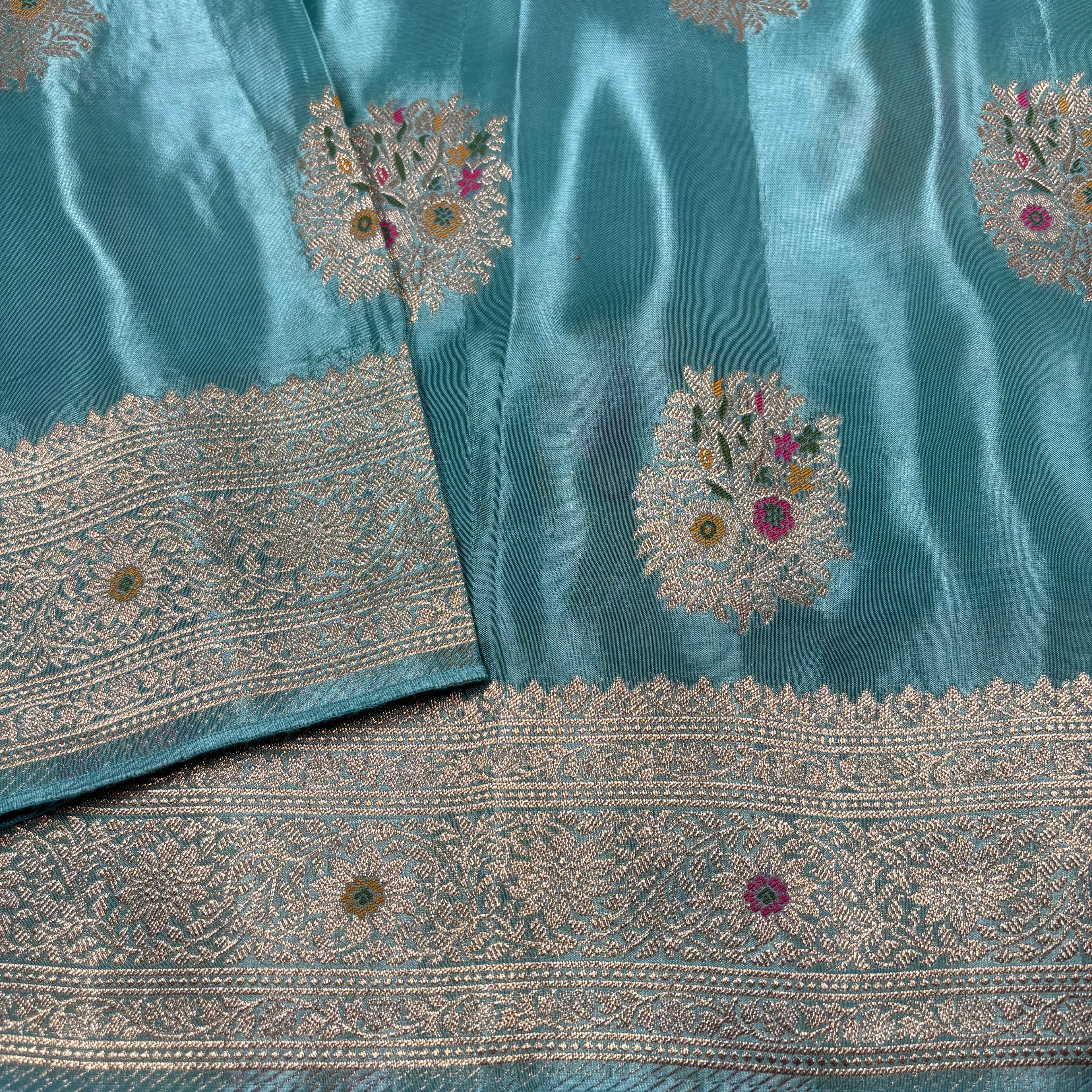 Shi Green Banarasi Mashru Satin Silk Saree