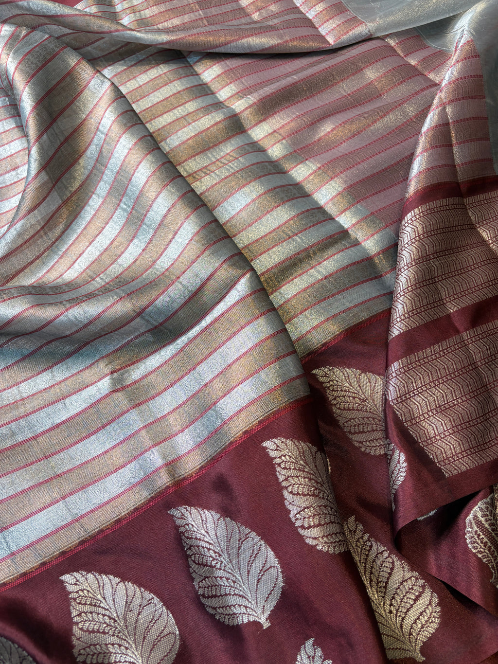 Contrast Banarasi Fancy Tissue Saree