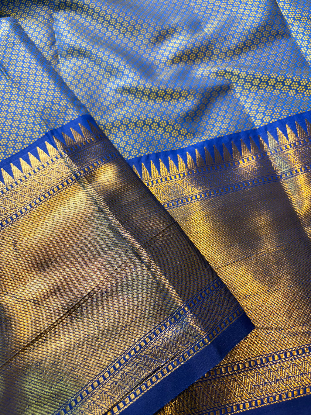 Contrast Banarasi Fancy Katan Tanchui Meena Saree