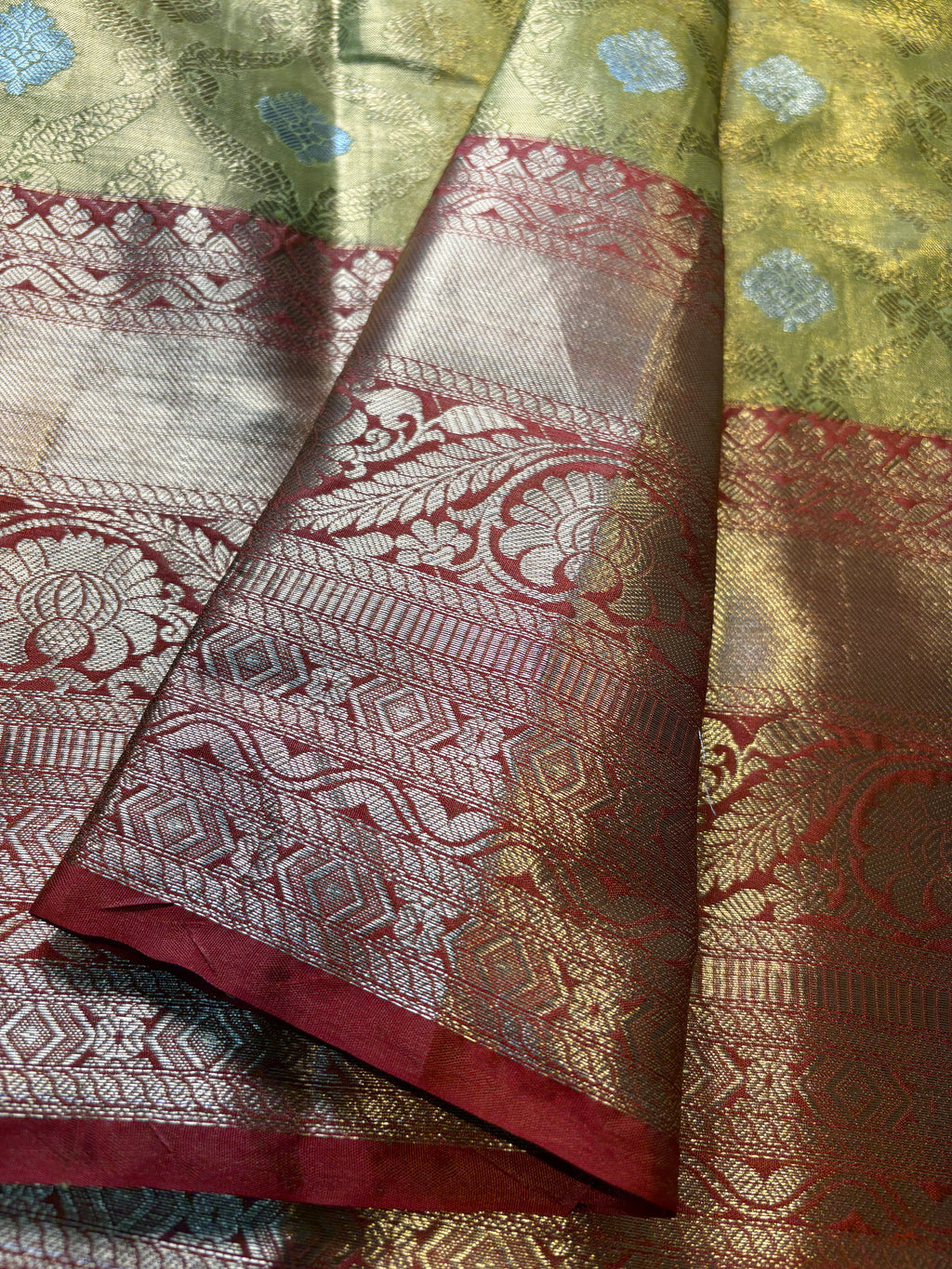 Contrast Banarasi Fancy Katan Tissue Alfi Silk Saree