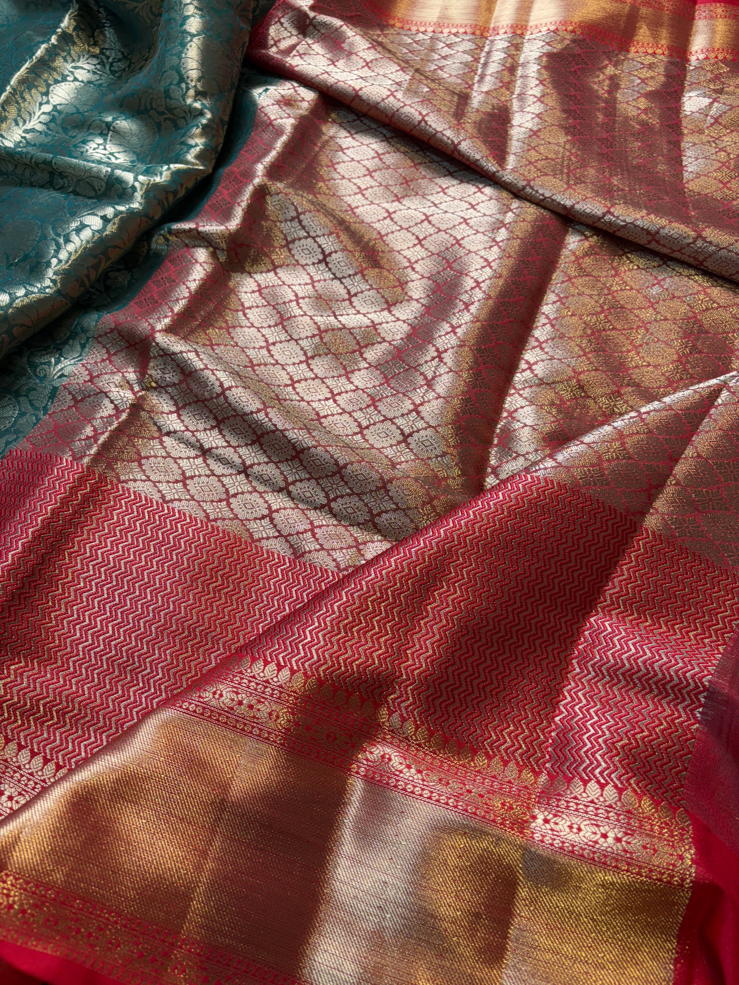 Contrast Banarasi Fancy Katan Brocade Silk Saree