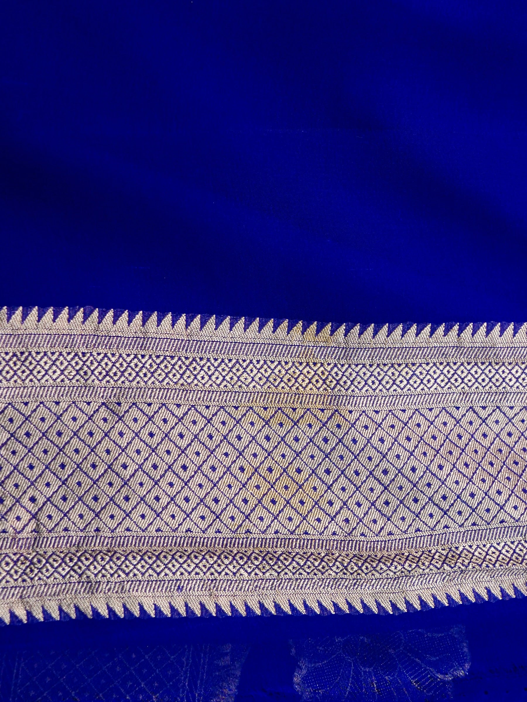 Handwoven Dark Blue Banarasi Khaddi Silk Saree