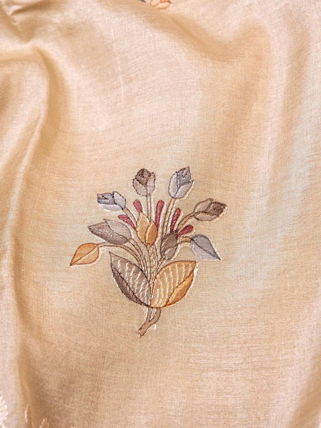 Handwoven Cream Banarasi Tussar Silk Saree
