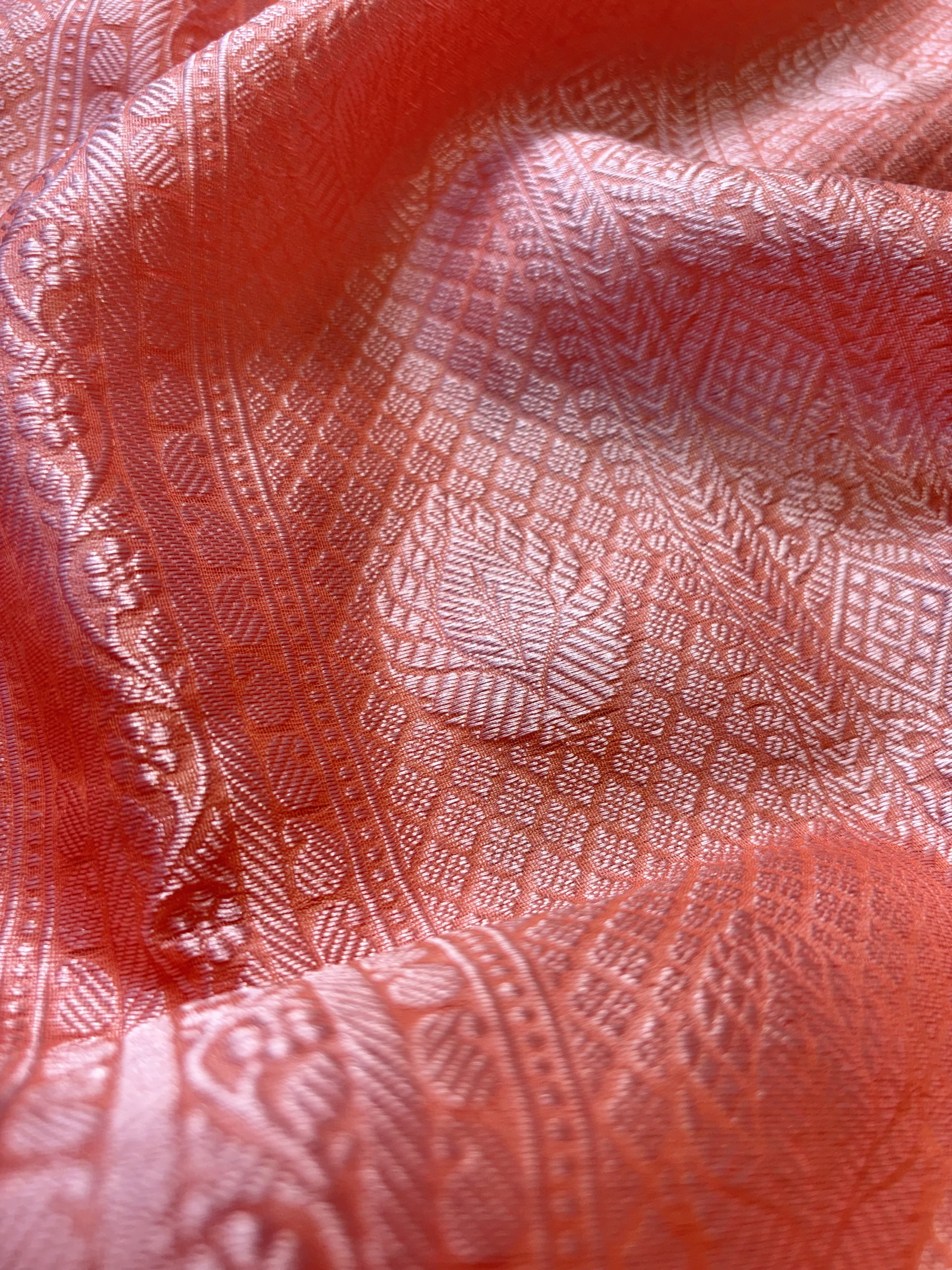 Contrast Banarasi Fancy Katan Tanchui Meena Saree