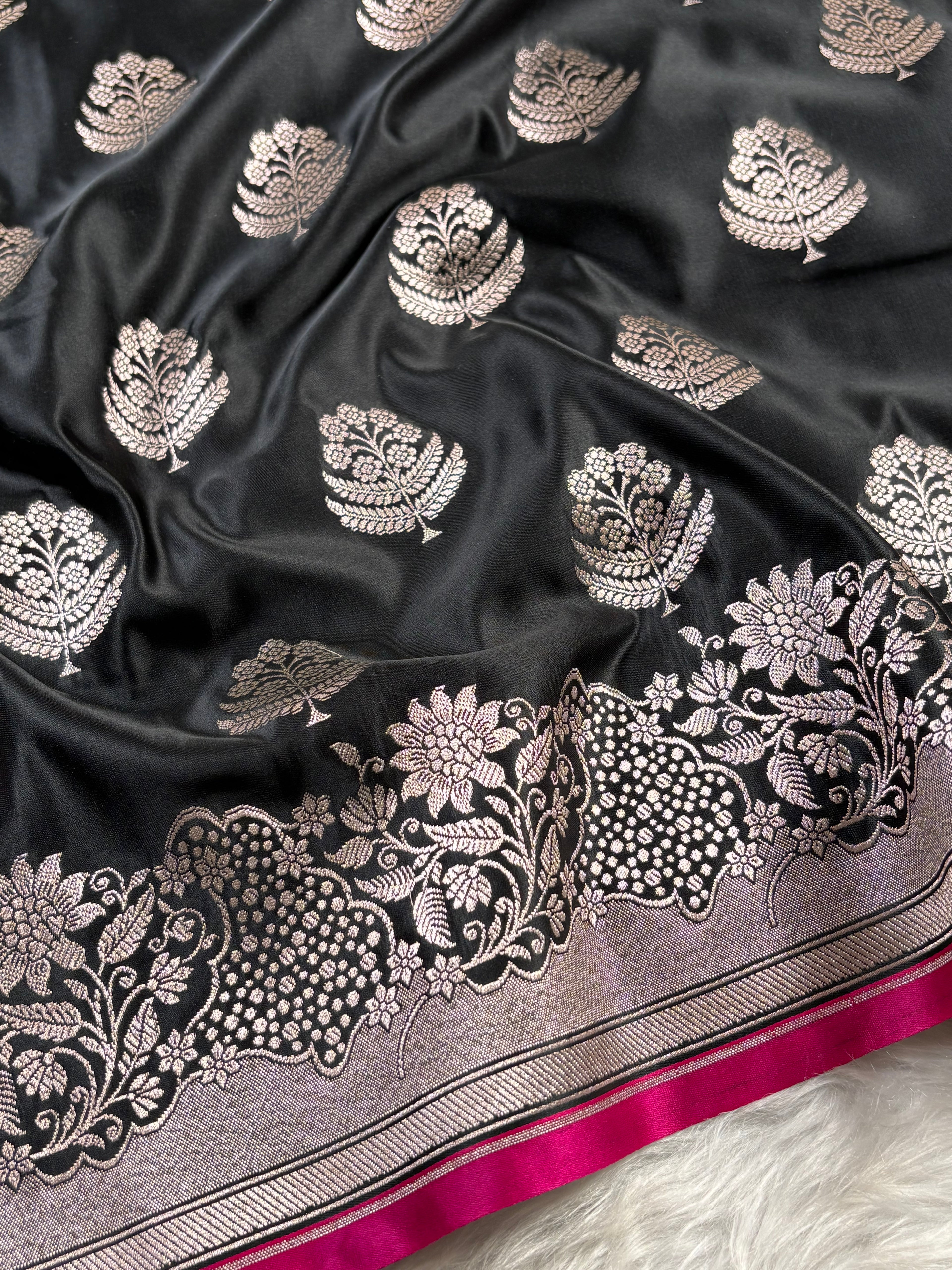 Mashru Katan Banarasi Saree