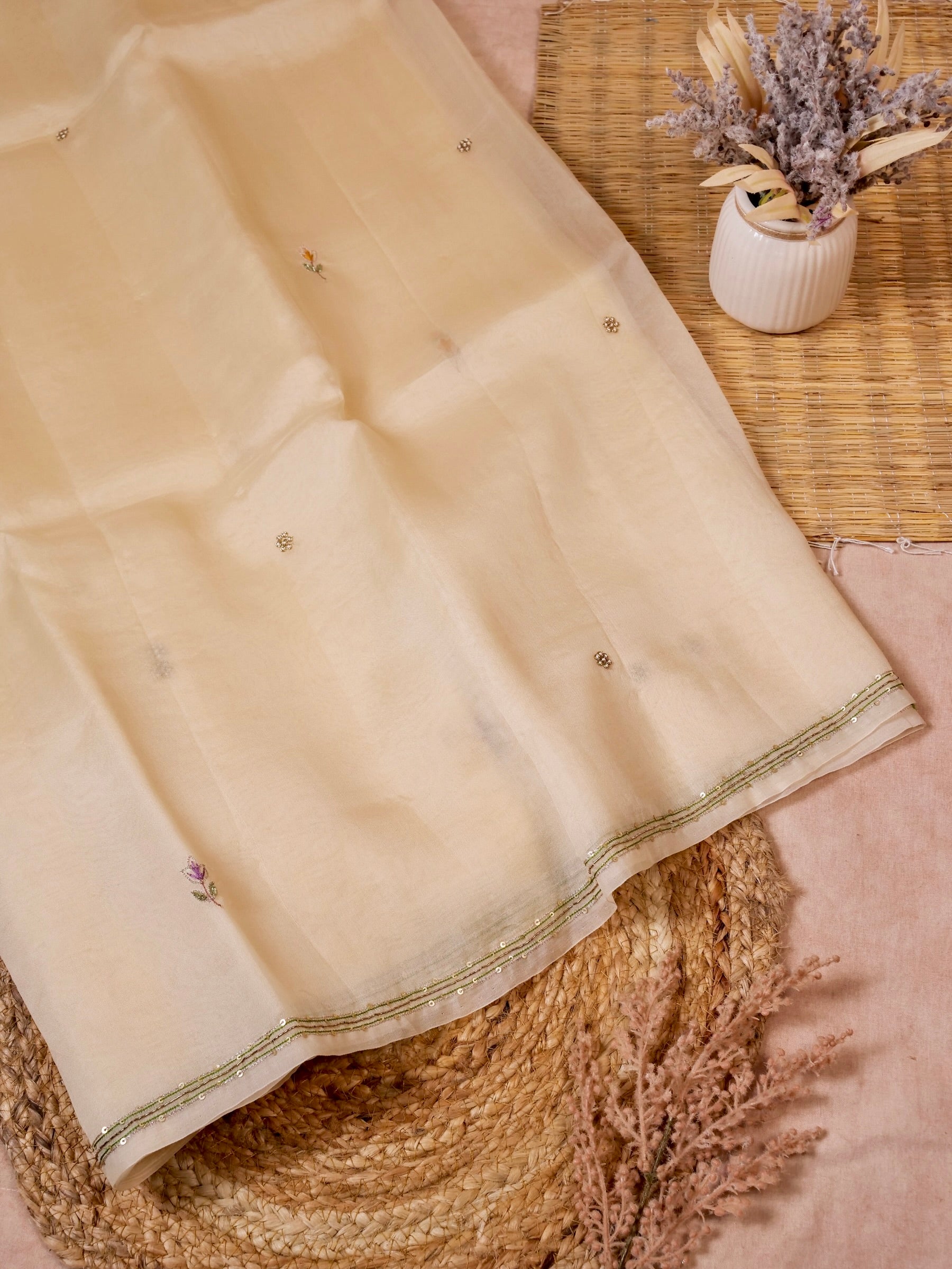 Handwoven Ivory Banarasi Organza Silk Saree