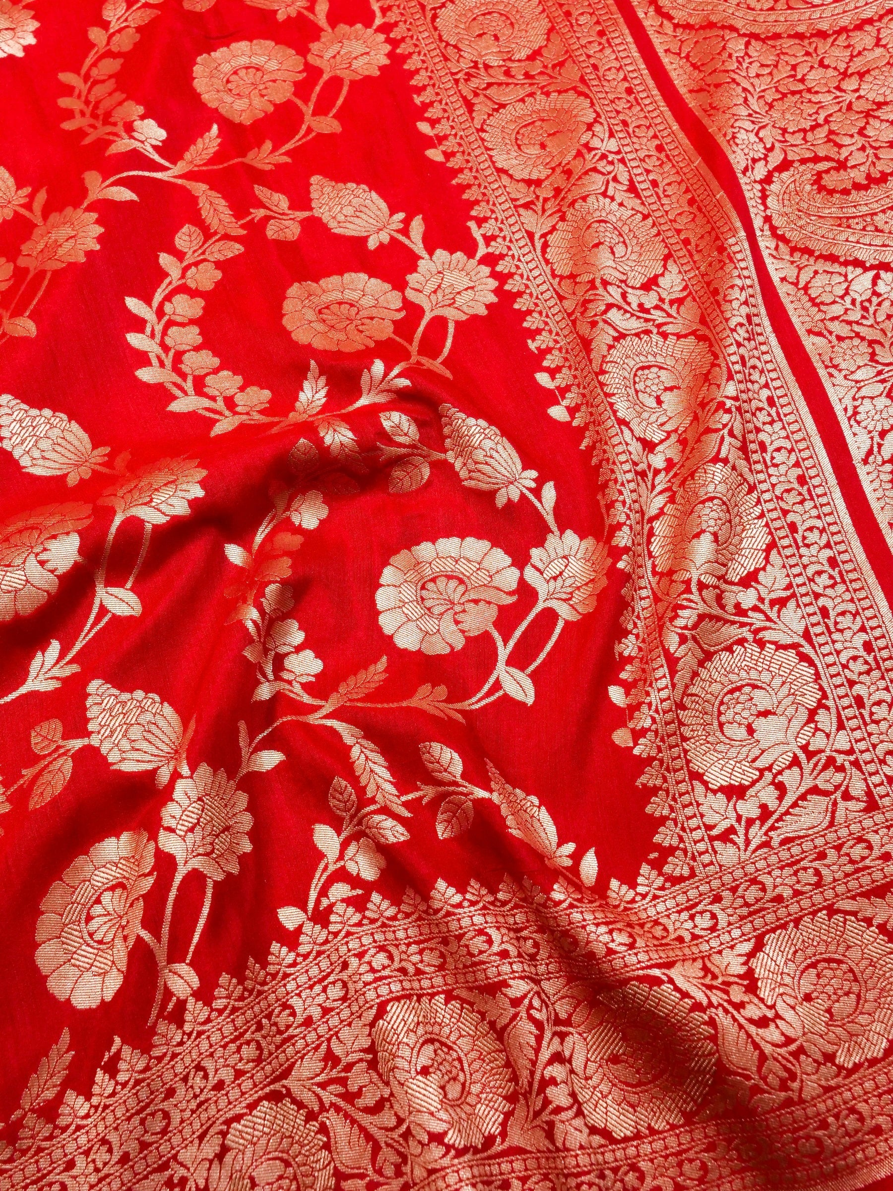 Handwoven Red Banarasi Monga Silk Saree