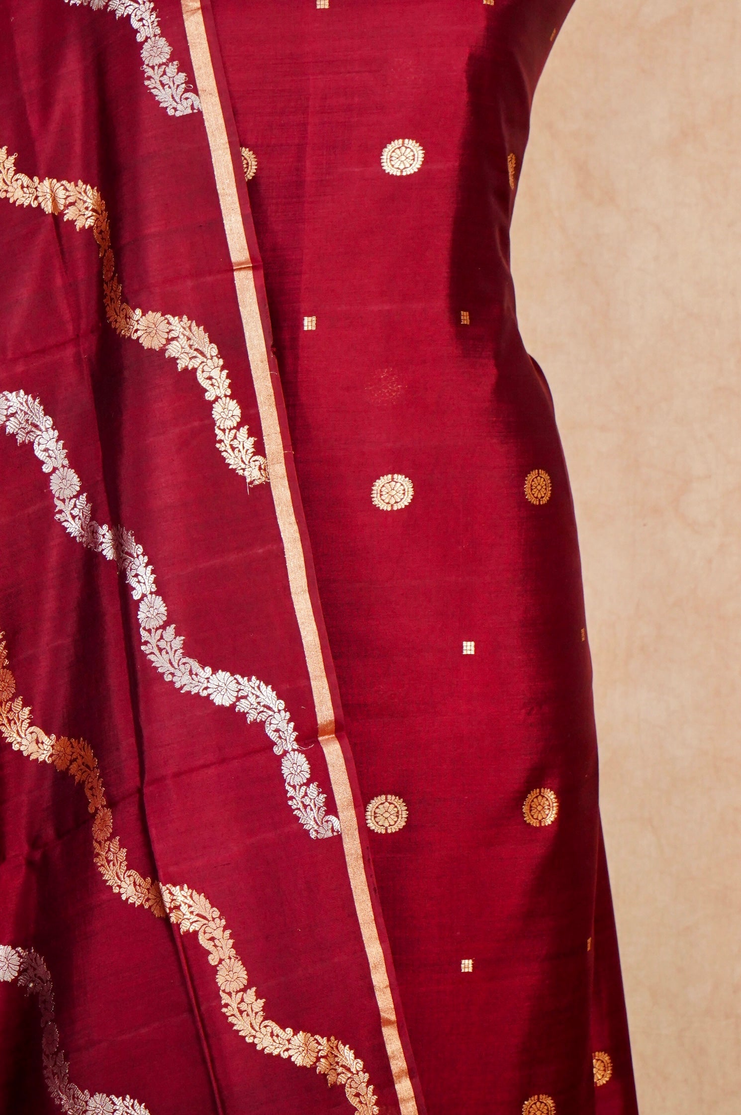 Handwoven Maroon Banarasi Chiniya Silk Suit