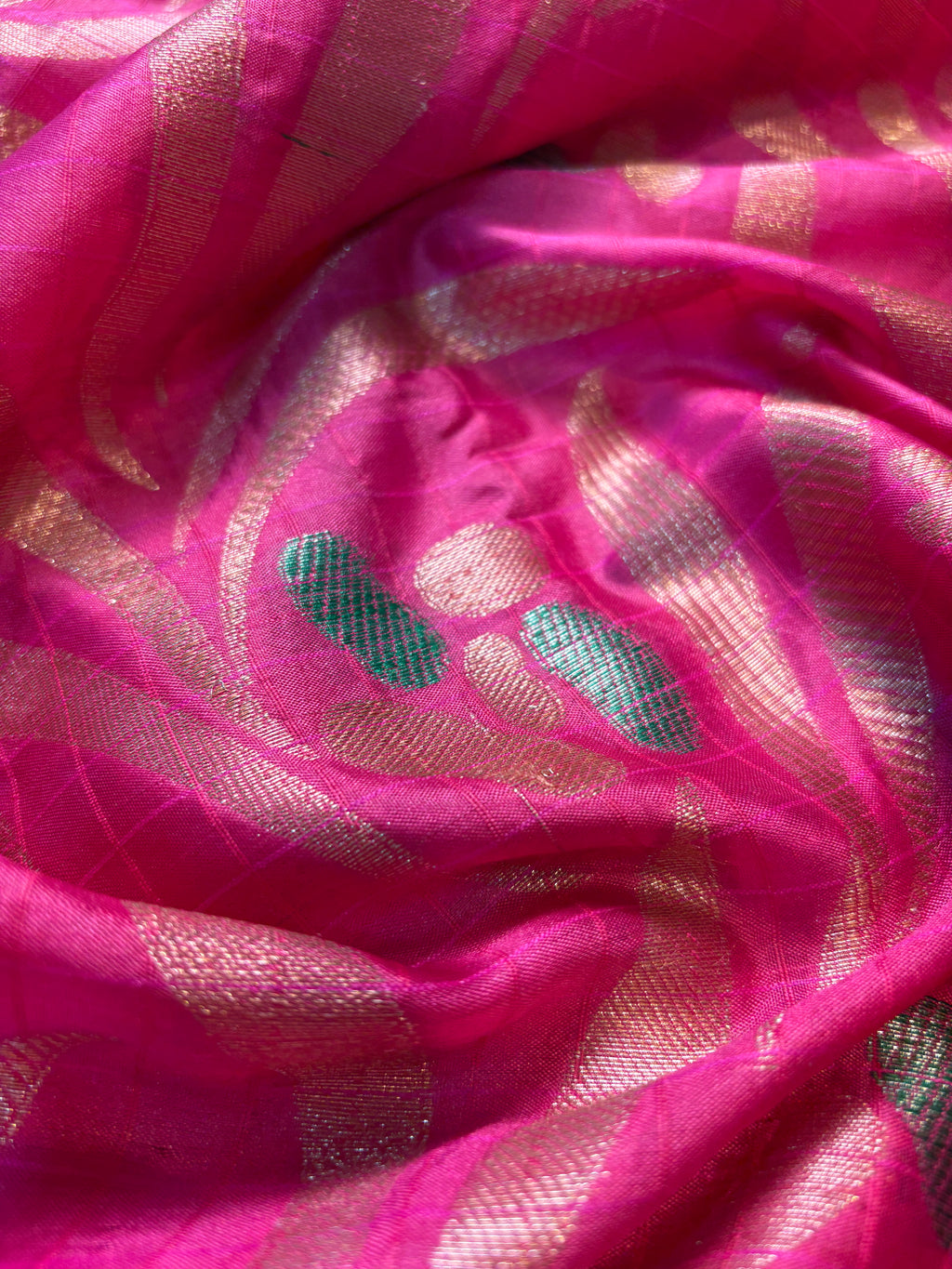 Contrast Banarasi Fancy Katan Meena Saree