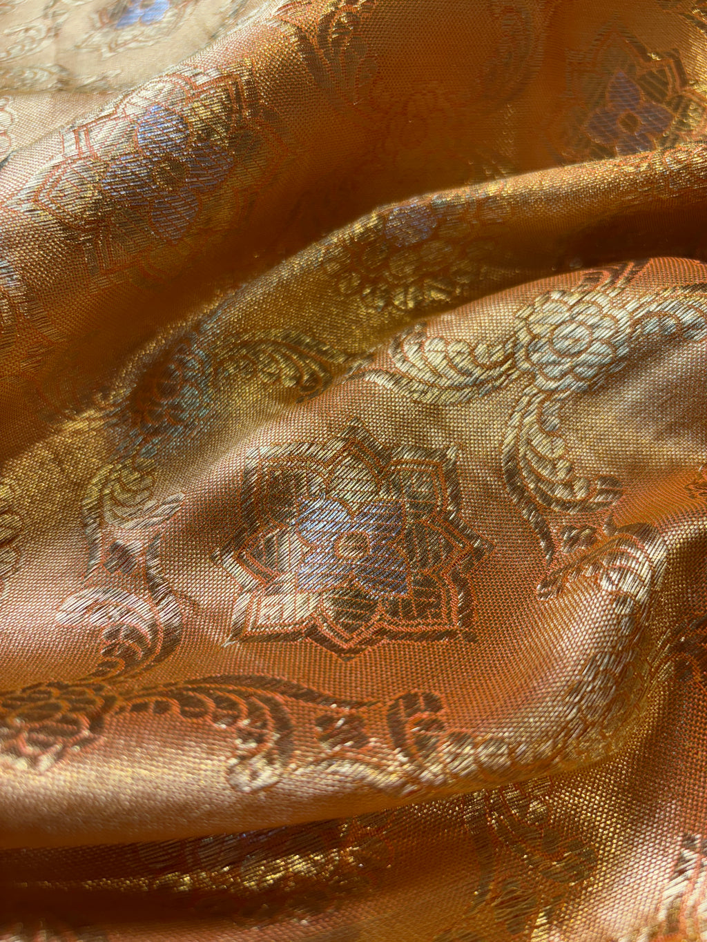 Contrast Banarasi Fancy Katan Tissue Alfi Saree