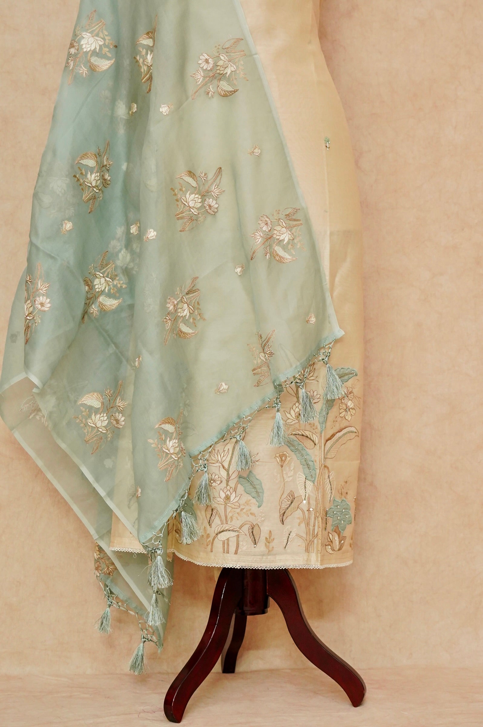 Handwoven Cream Pure Cotton Suit