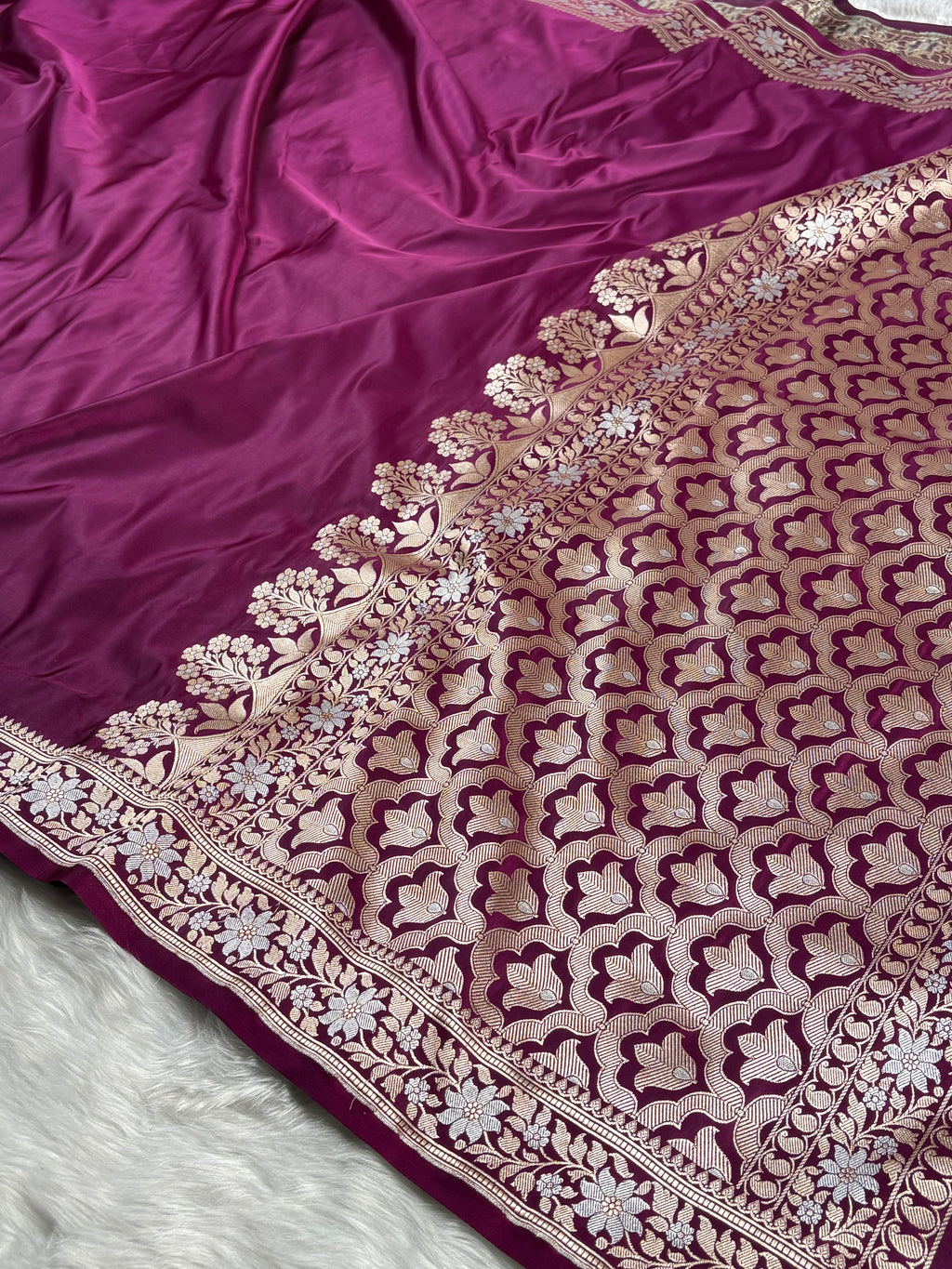 Mshru Katan Banarasi Saree