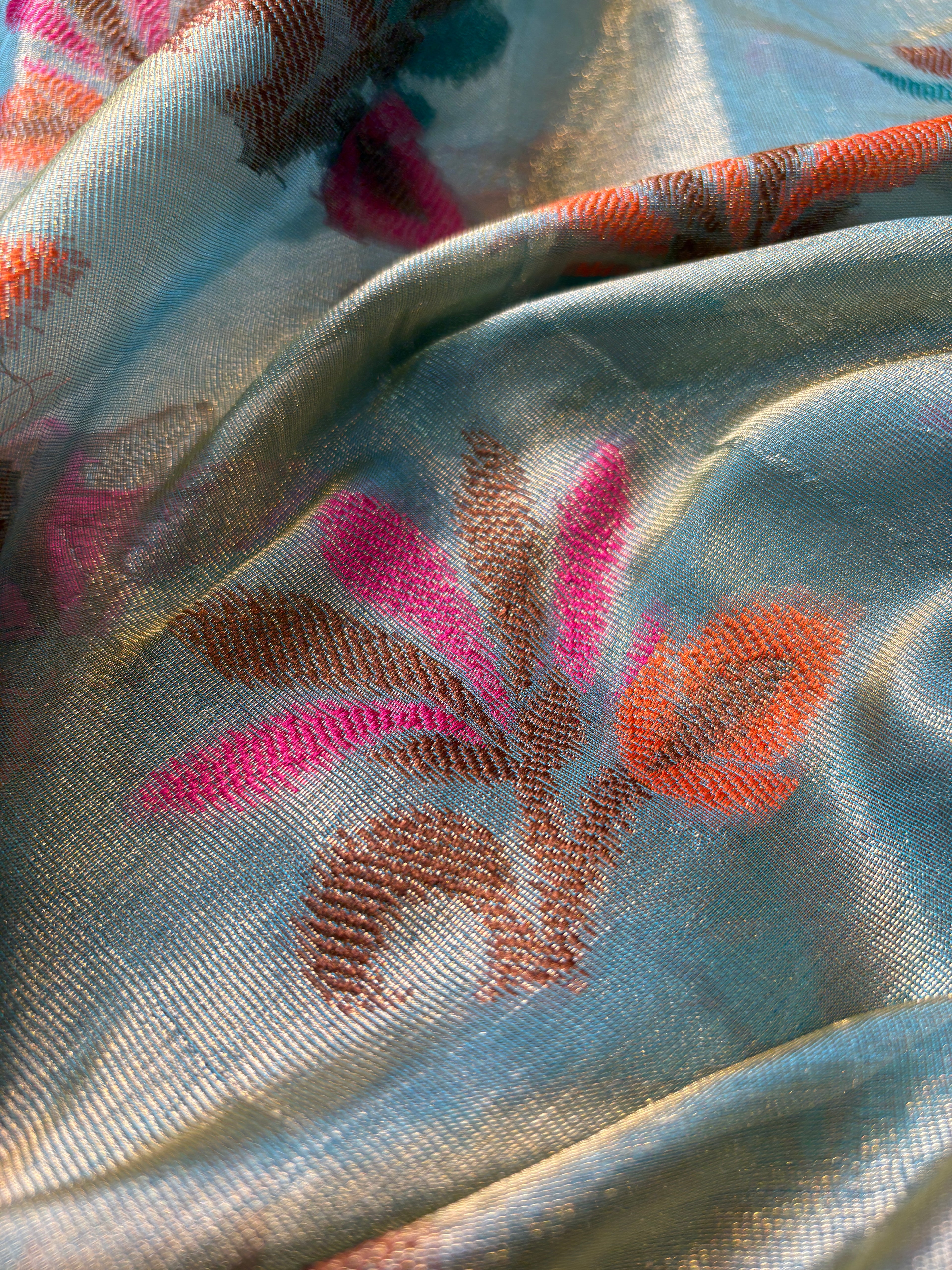 Contrast Banarasi Fancy Tissue Meena Saree