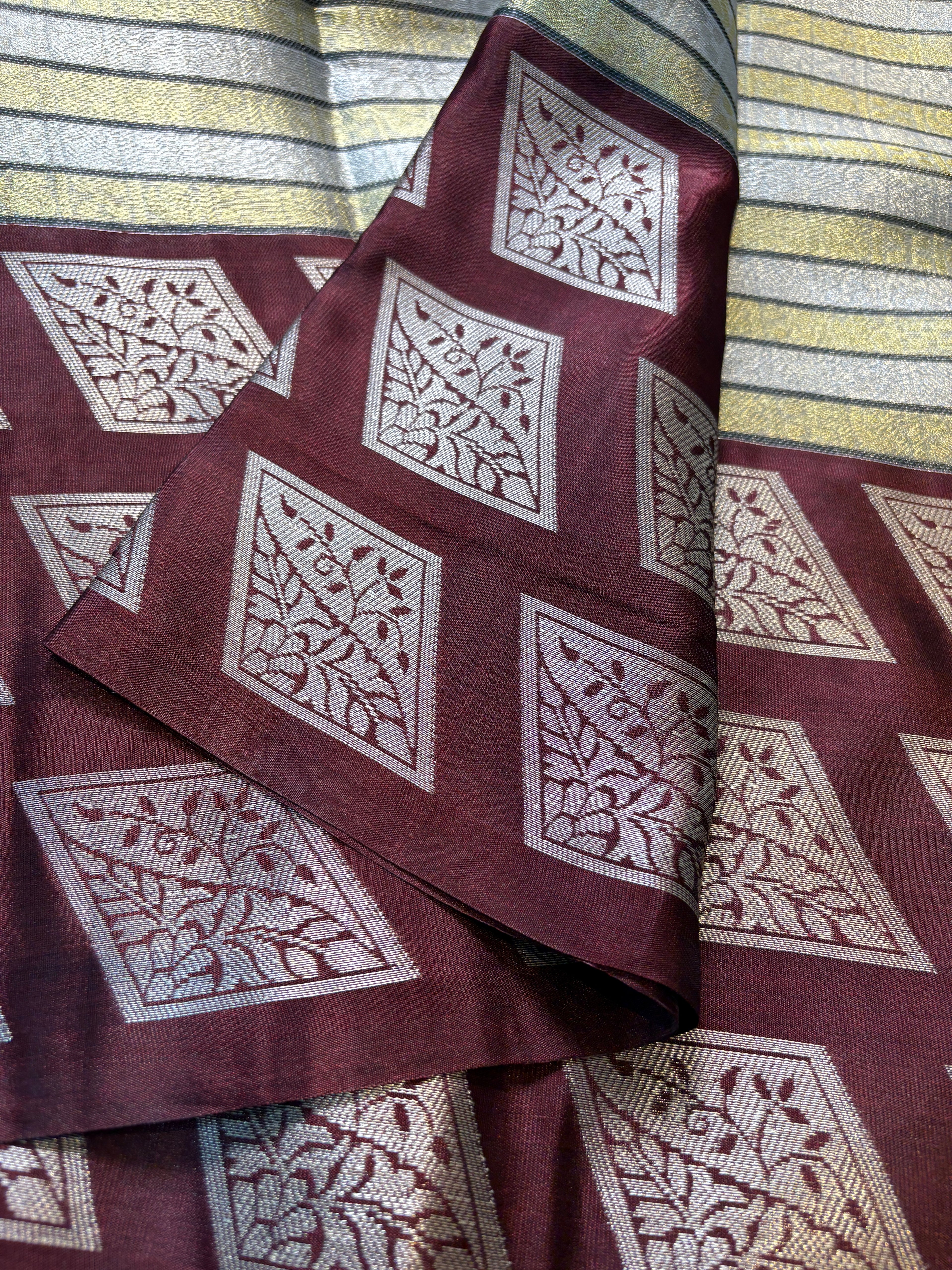 Contrast Banarasi Fancy Tissue Silk Saree