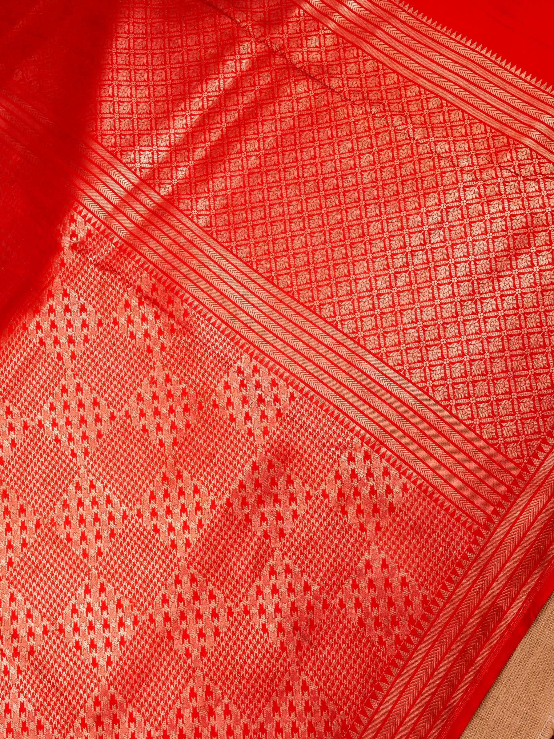 Handwoven Red Banarasi Katan Soft Tissue Silk Saree