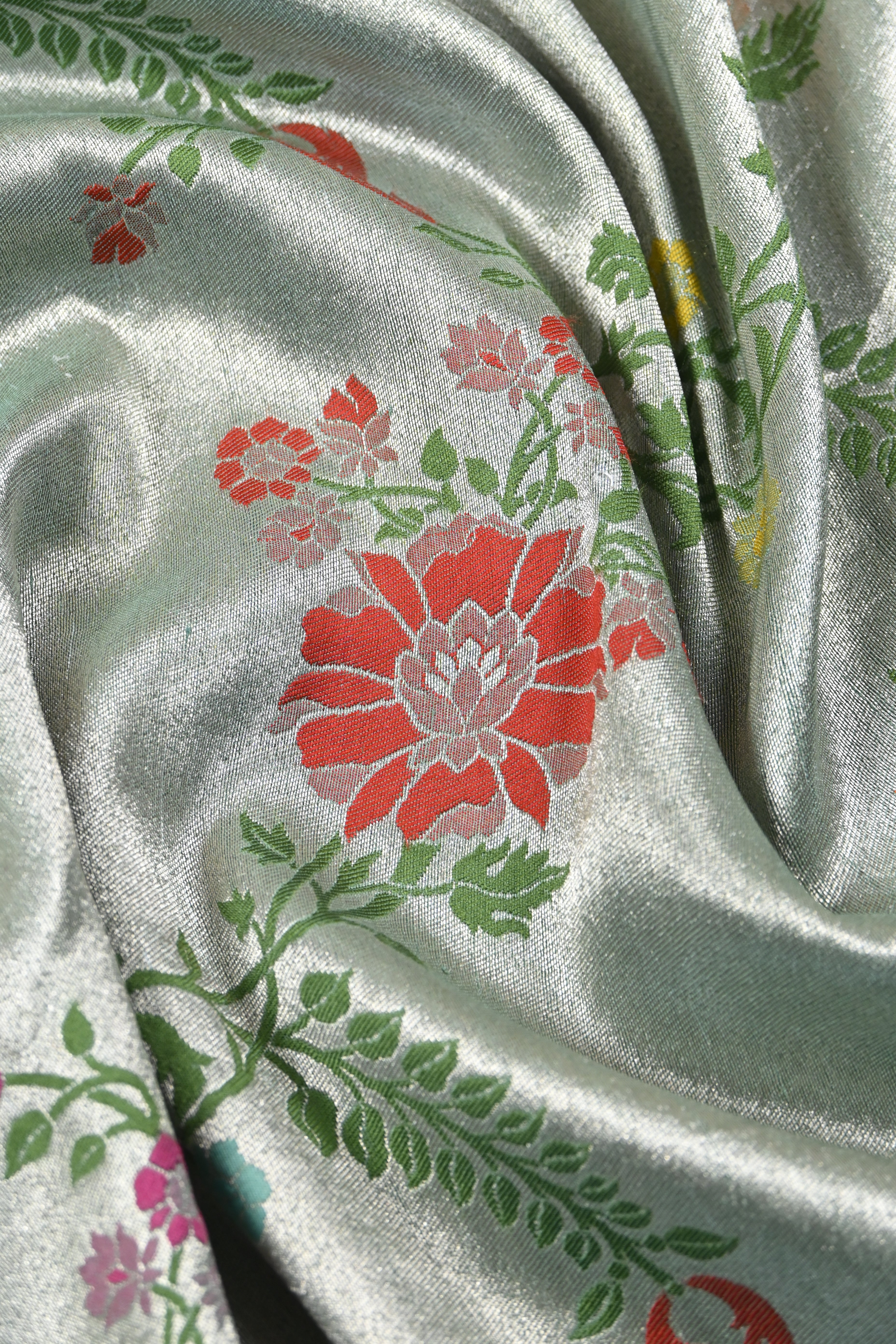 Green Pure Banarasi Tussar Georgette Tissue Silk Saree