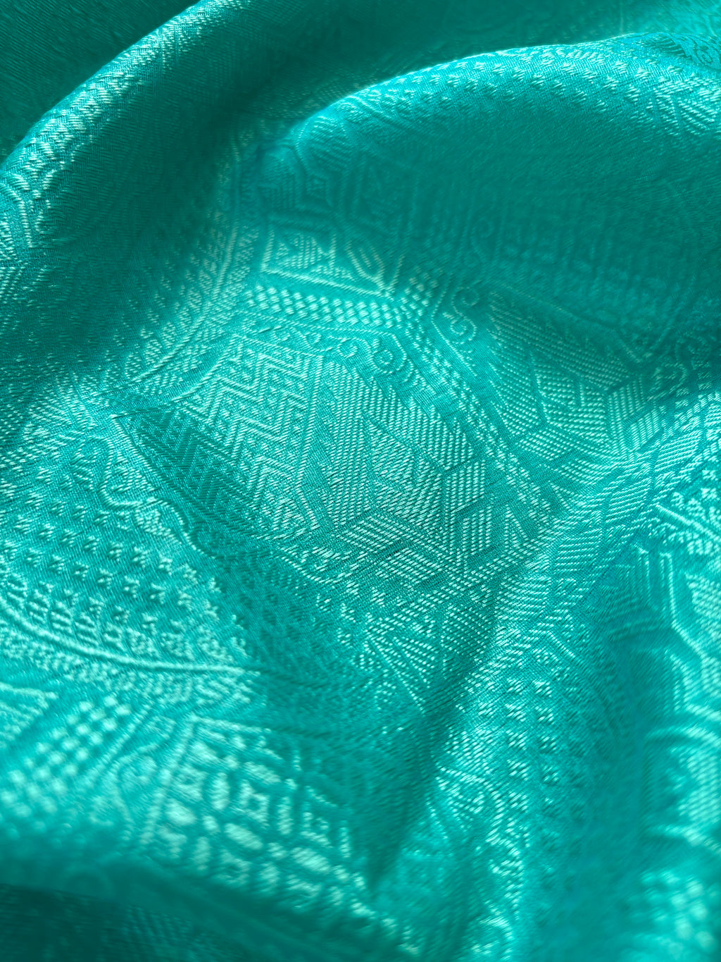 Contrast Banarasi Fancy Katan Tanchui Meena Saree
