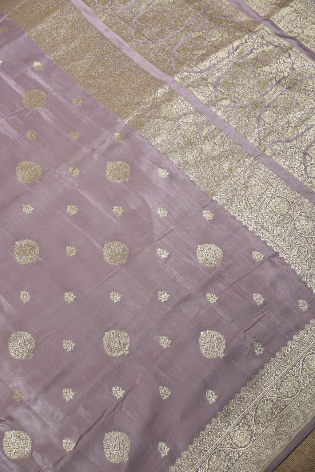 Dusty Lilac Pure Banarasi Satin Mashru Silk Saree