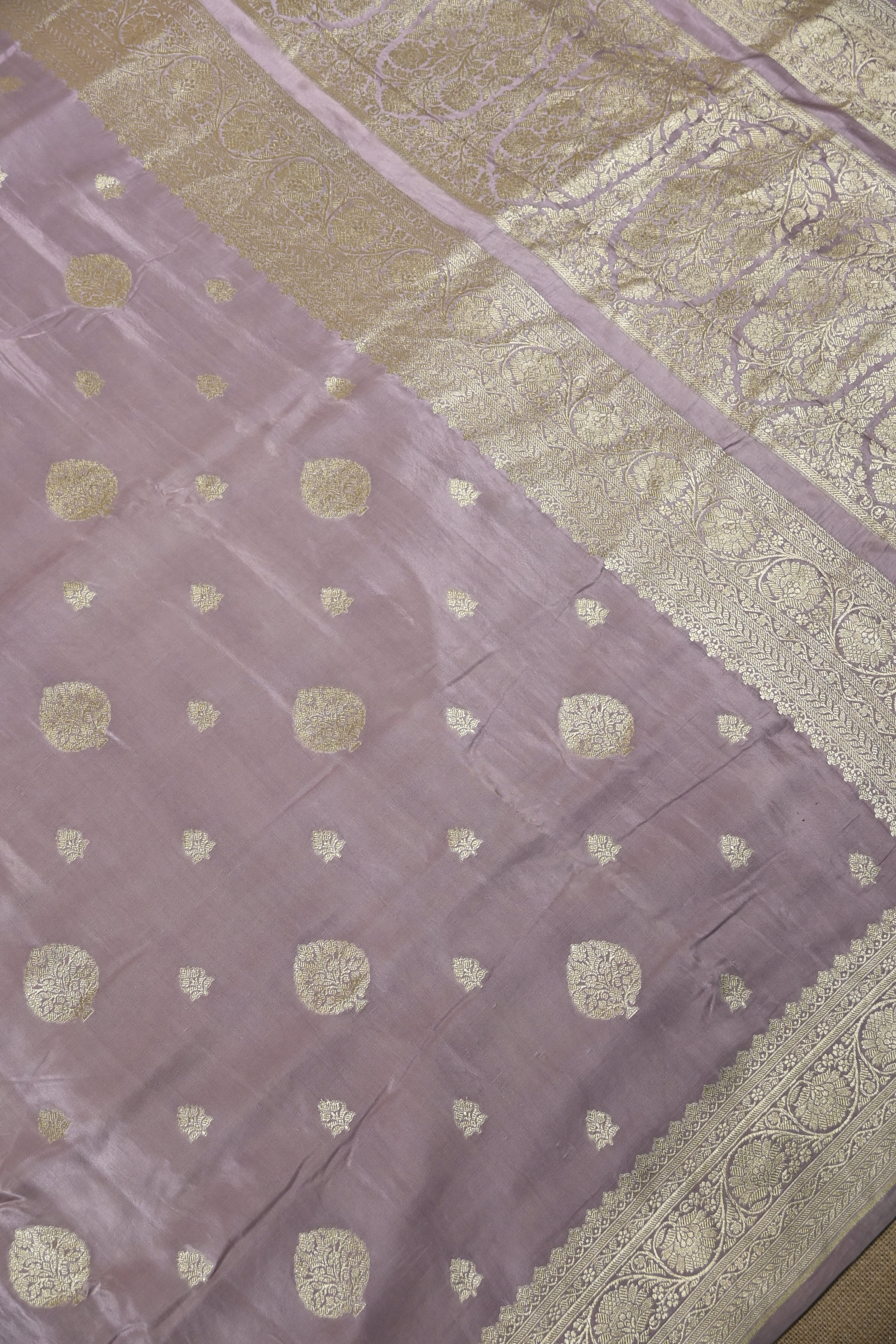 Dusty Lilac Pure Banarasi Satin Mashru Silk Saree