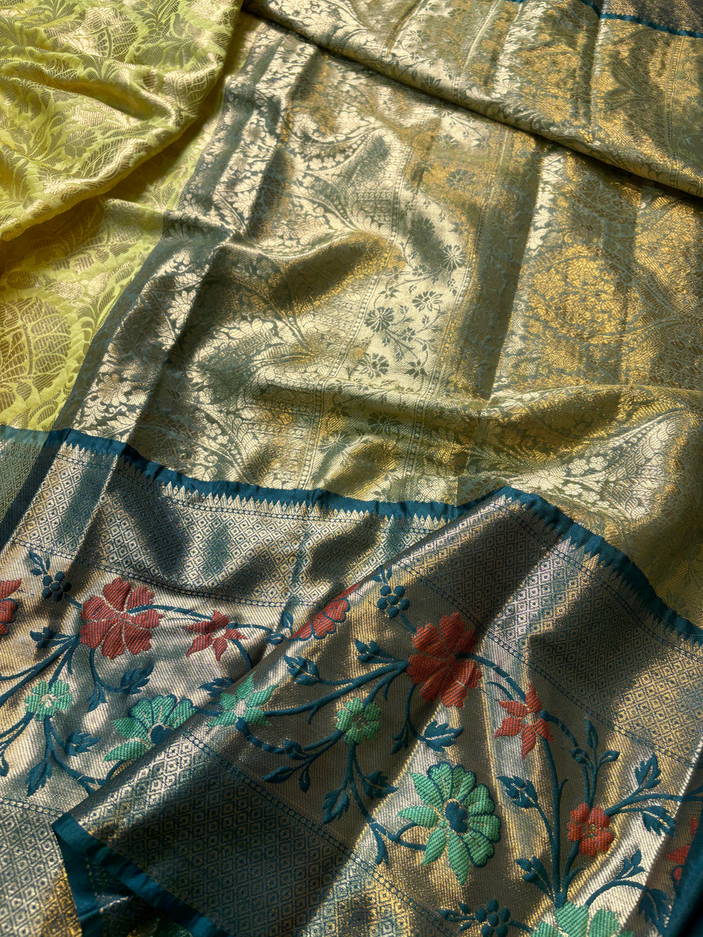 Contrast Banarasi Fancy Katan Brocade Meena Saree