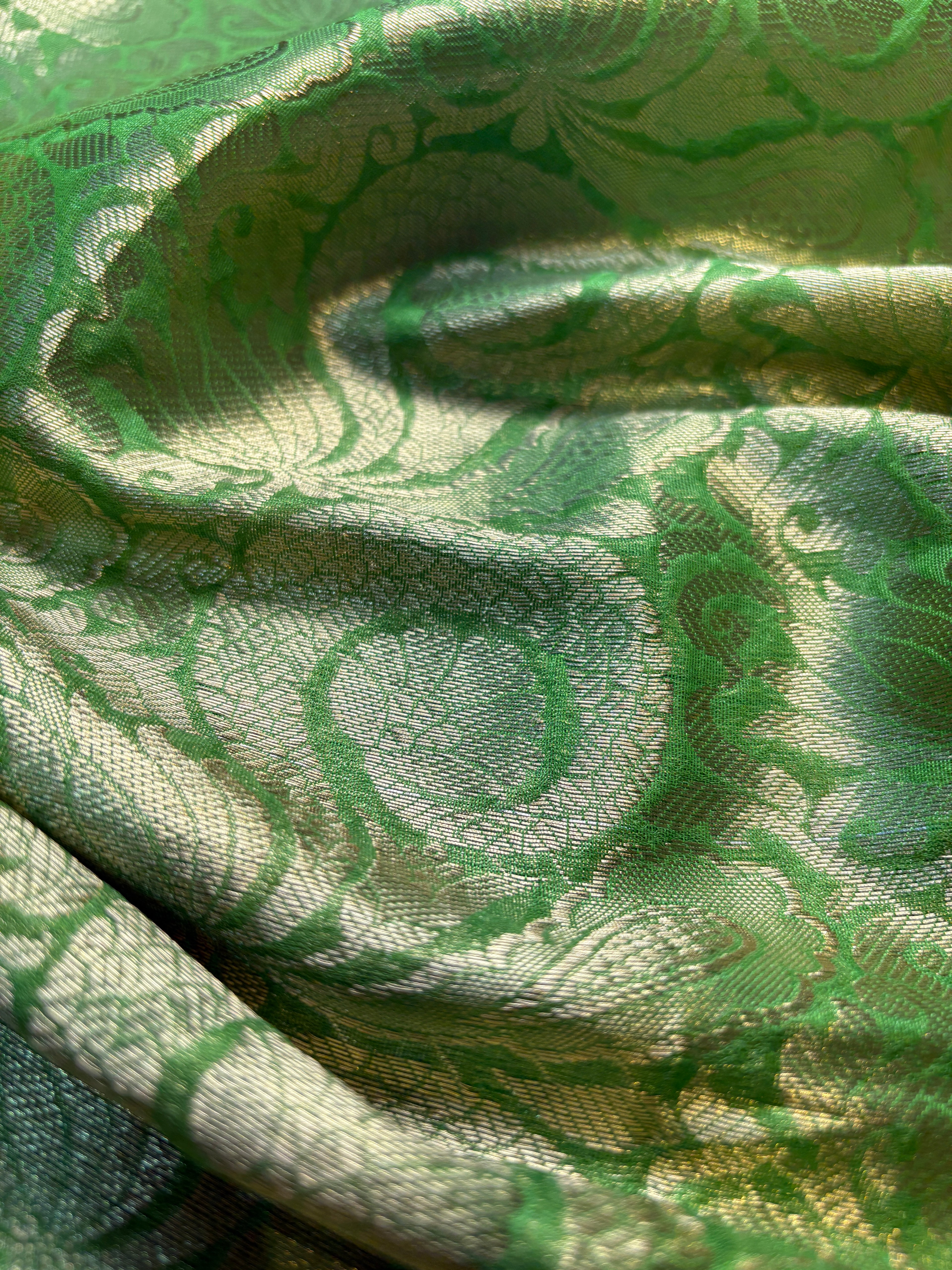 Contrast Banarasi Fancy Katan Brocade Silk Saree