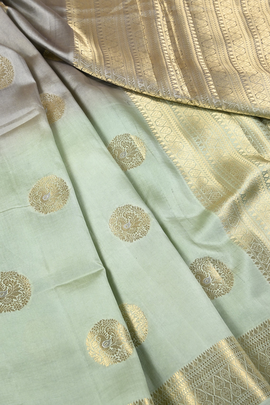 Dual Tone Pure Banarasi Katan Alfi Silk Saree
