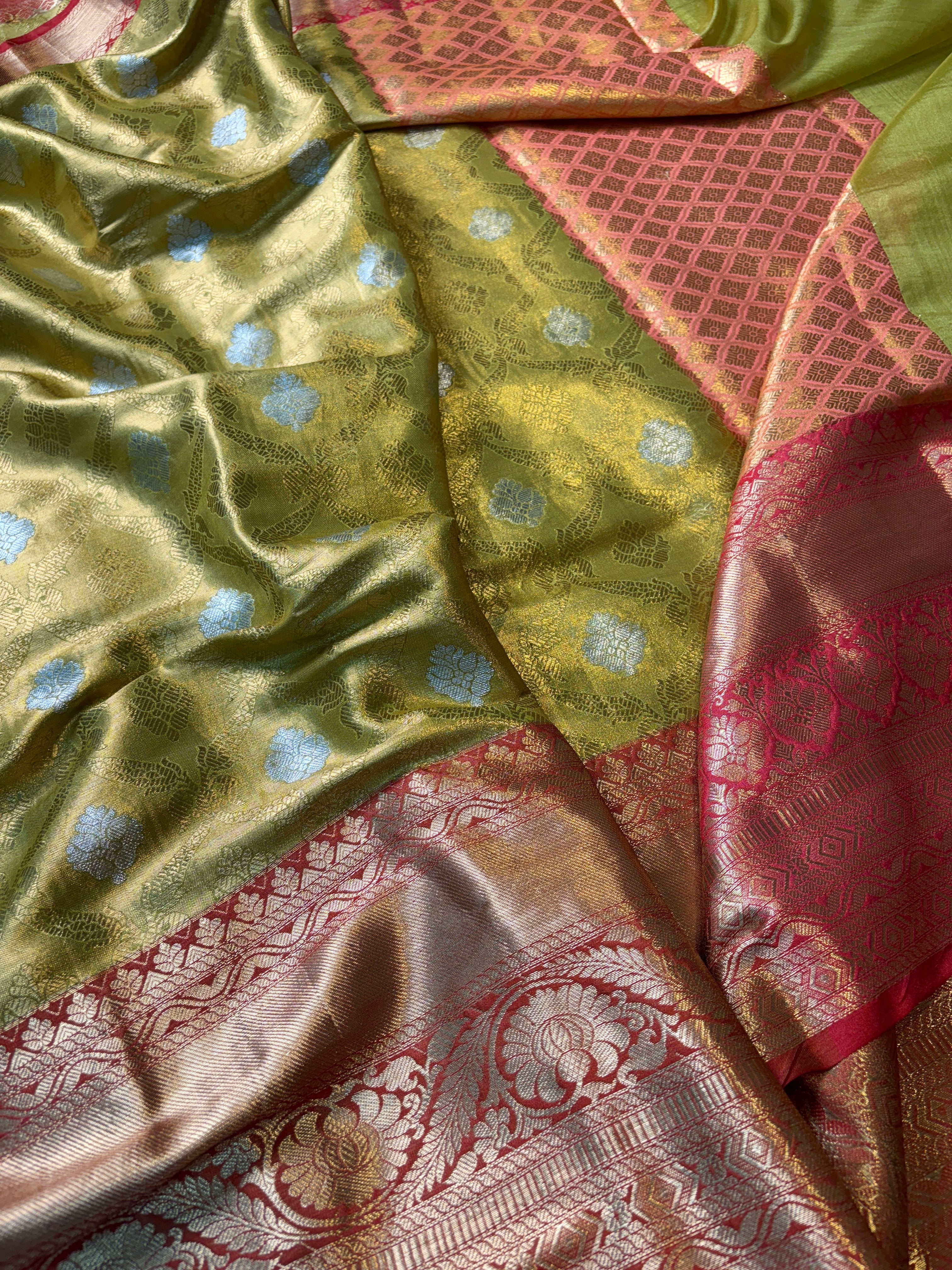 Contrast Banarasi Fancy Katan Tissue Alfi Silk Saree