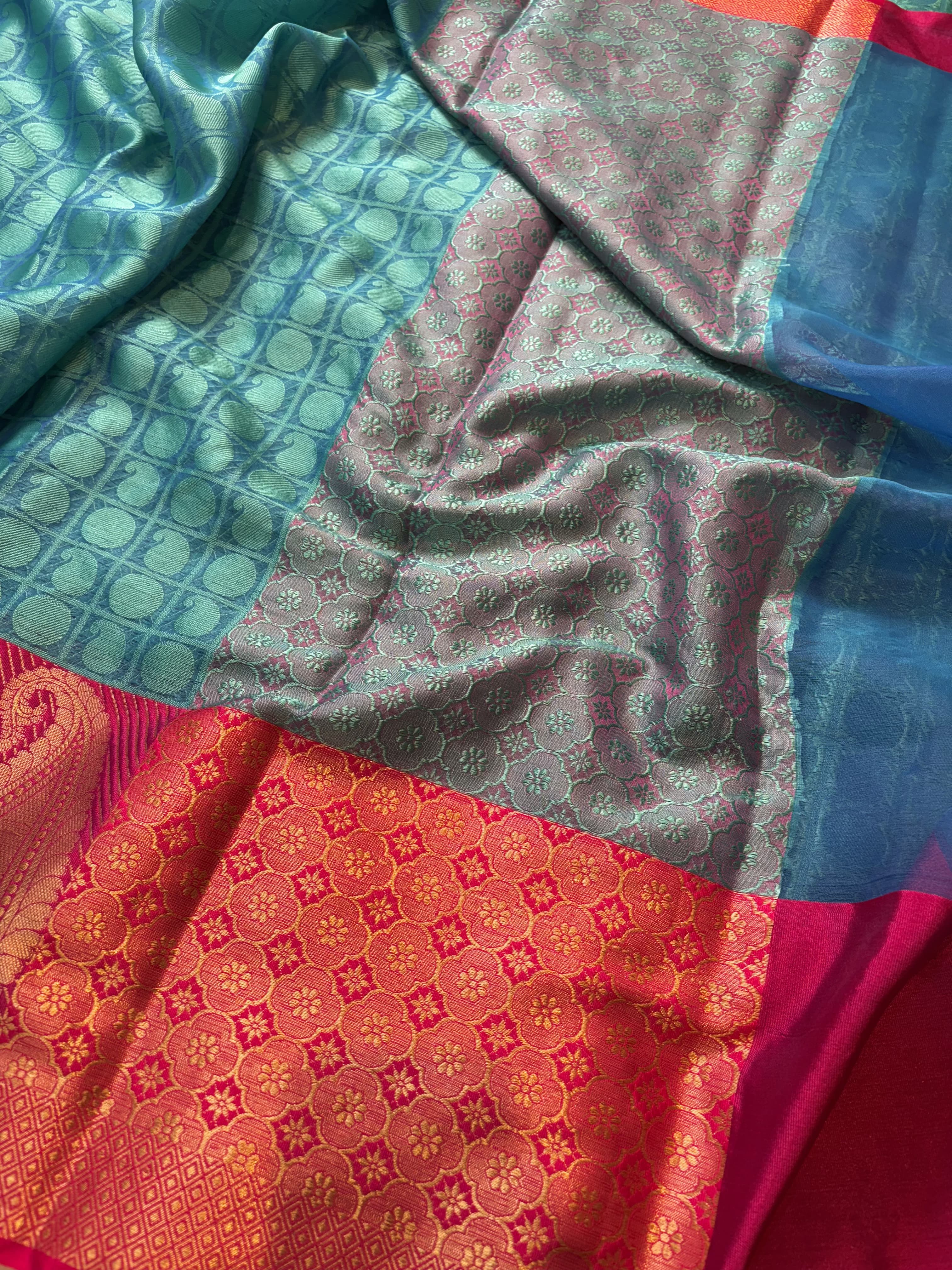 Contrast Banarasi Fancy Katan Tanchui Saree
