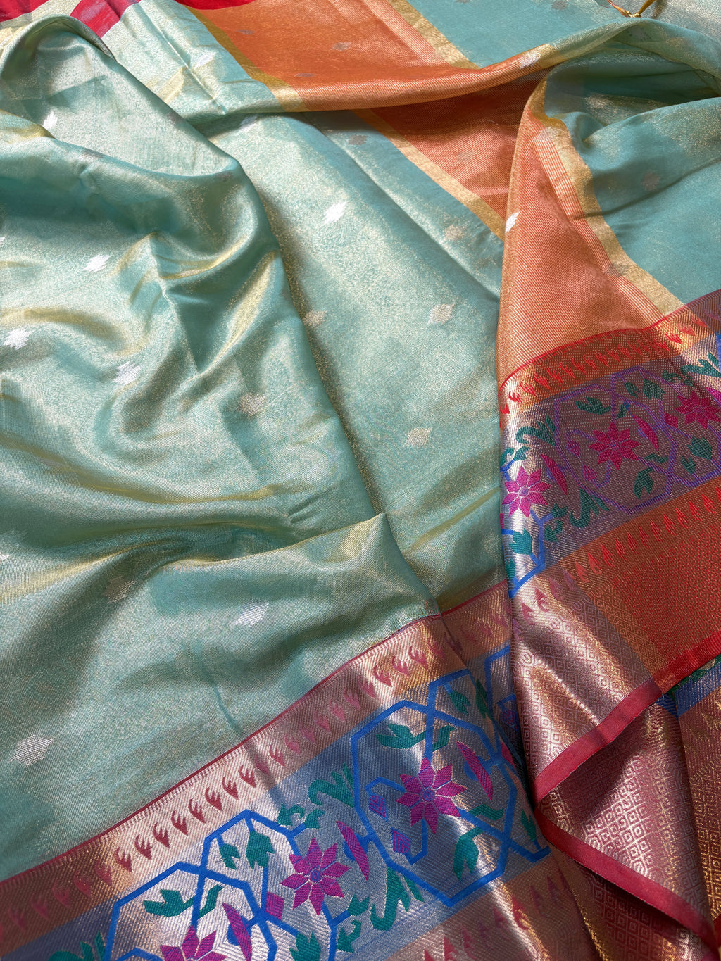 Contrast Banarasi Fancy Tissue Meena Silk Saree