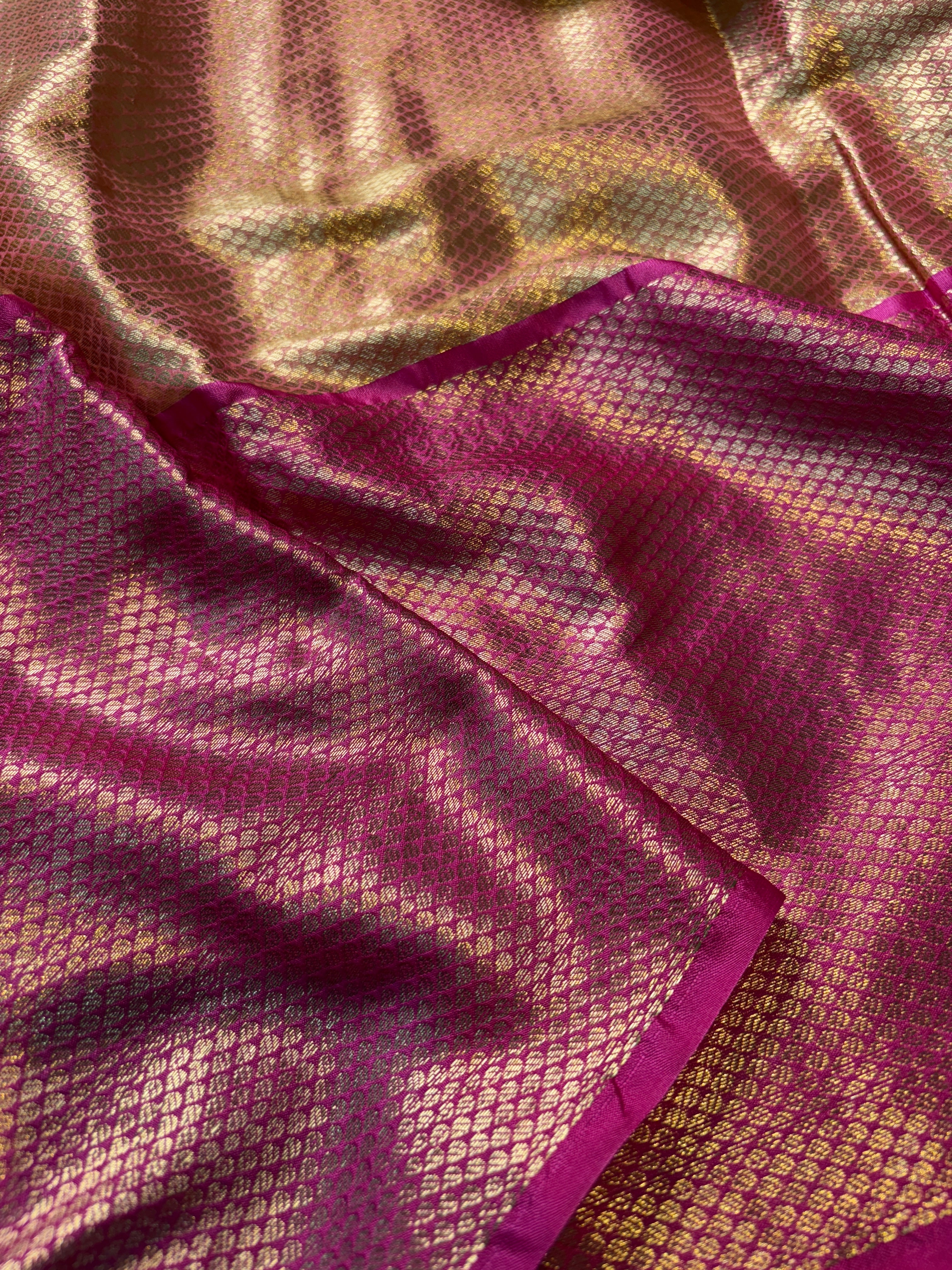 Contrast Banarasi Fancy Katan Brocade Silk Saree