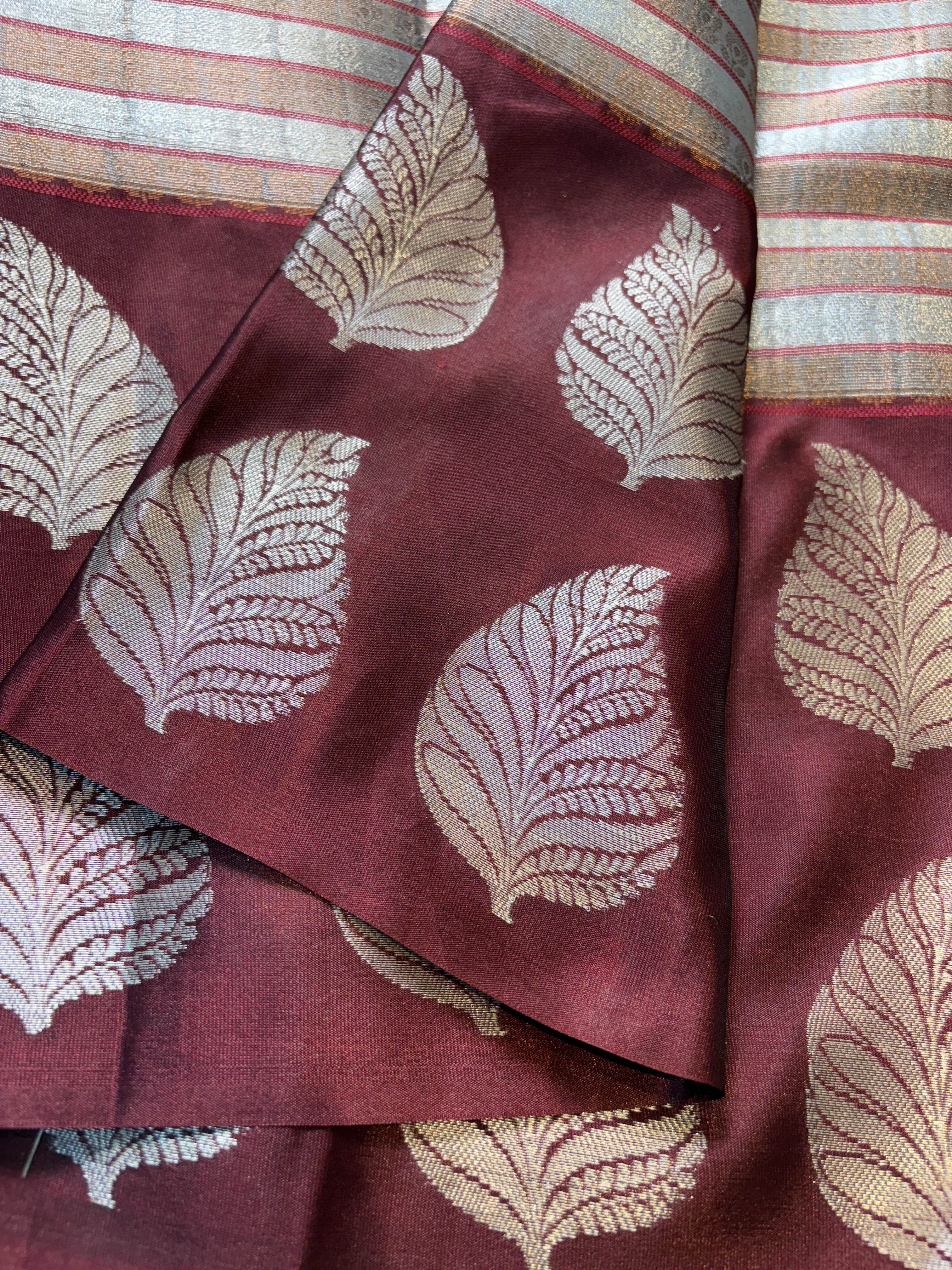 Contrast Banarasi Fancy Tissue Saree