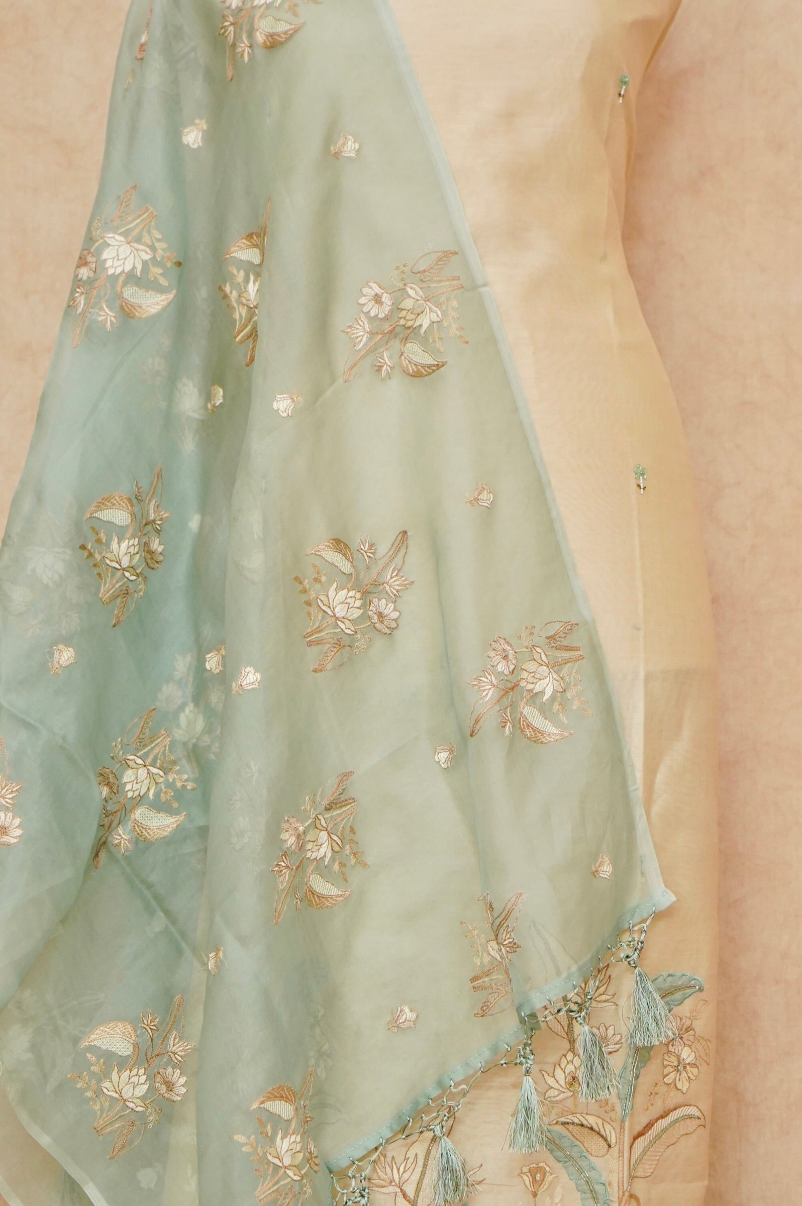 Handwoven Cream Pure Cotton Suit